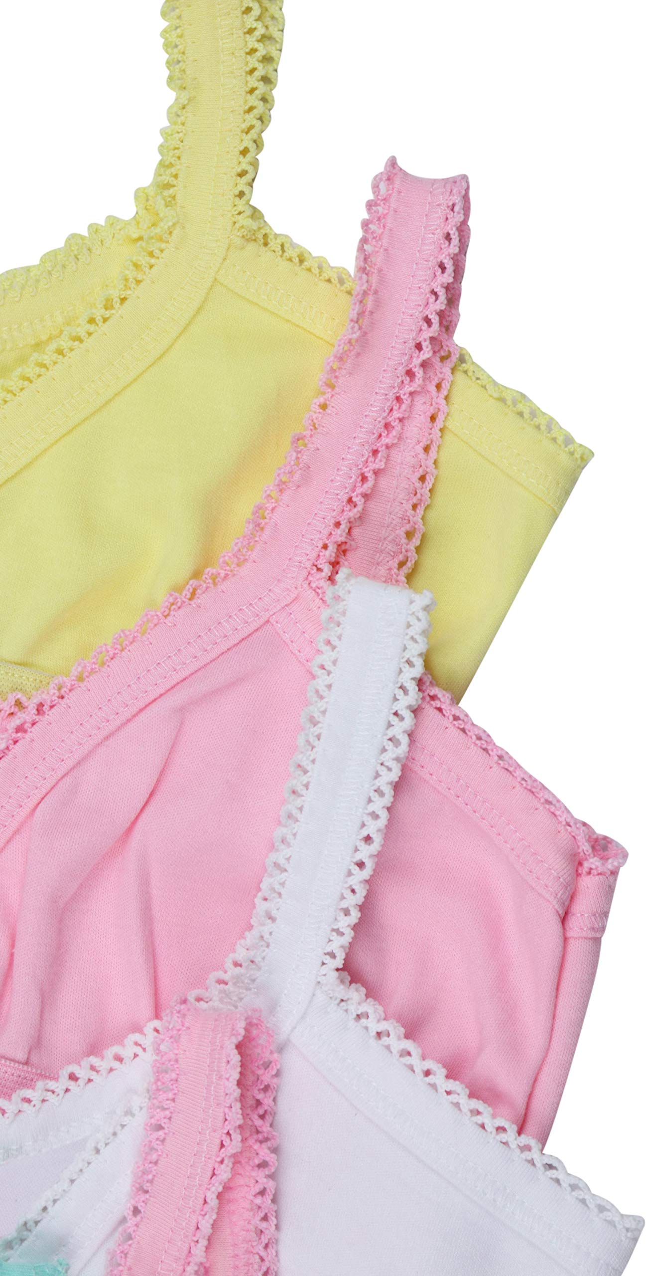 ToBeInStyle Girls 4-Pack Stretchy Crochet Trim Fold-Over Cami Training Bras for Teens - Soft Comfort Bras for School, Sports & Everyday Wear