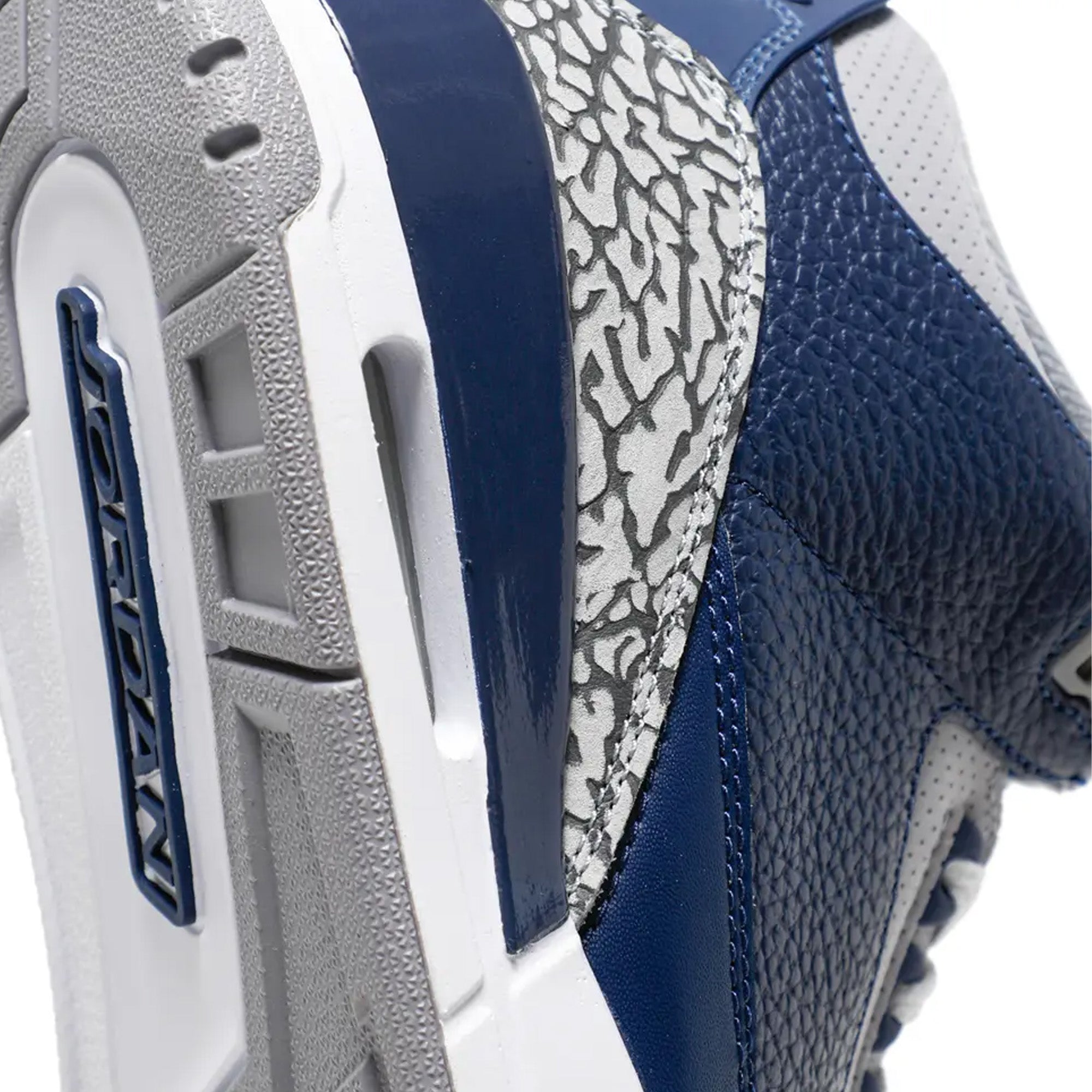 Air Jordan 3 'Georgetown' Retro Basketball Shoes 2021 - Men's Sneakers for Casual Wear & Street Style