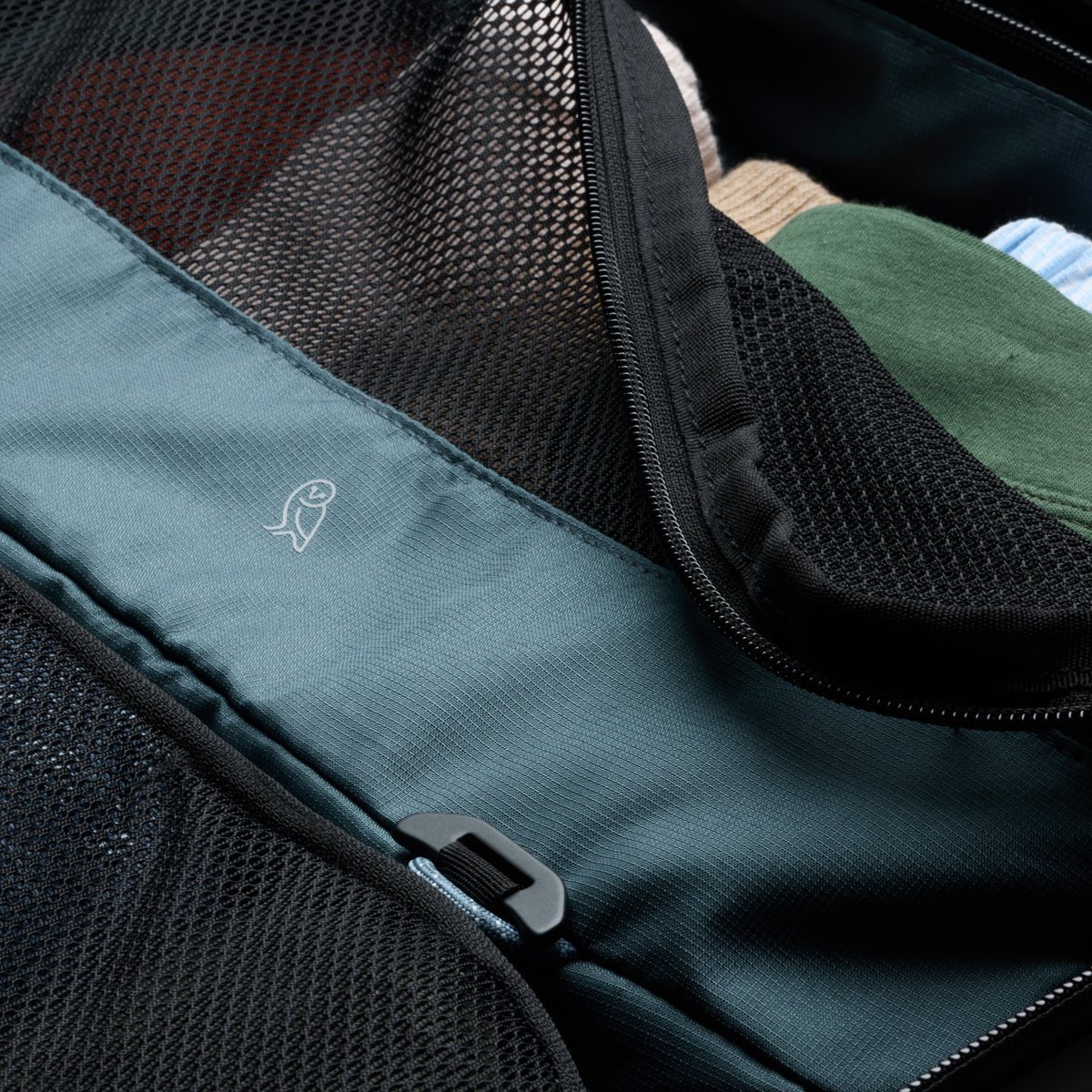 Bellroy Transit Carry On Plus Luggage - Premium Expandable Travel Suitcase for Business & Vacation - Lightweight Durable Spinner Luggage with TSA Lock & Smart Storage (Perfect for Air Travel & Weekend Getaways)