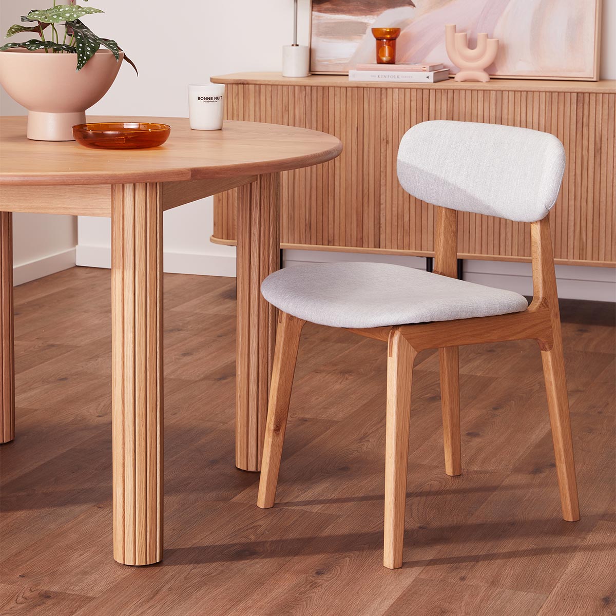 Premium Alaska Fabric Dining Chair - Comfortable & Stylish Upholstered Seat for Kitchen, Dining Room, or Breakfast Nook - Perfect for Family Gatherings & Dinner Parties