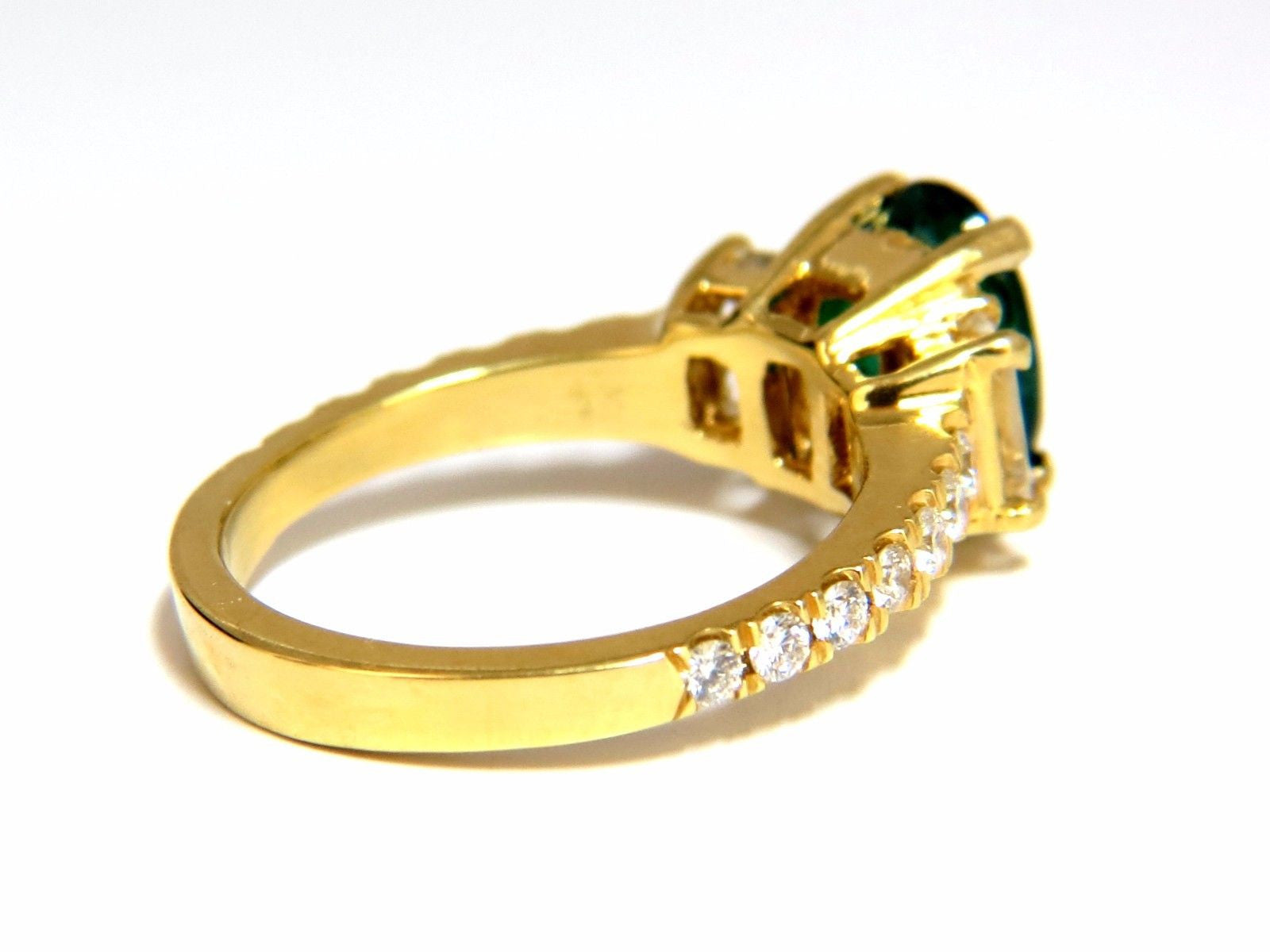 GIA Certified 2.68 Carat Natural Emerald Diamond Ring in 18K Gold - Elegant Engagement & Wedding Jewelry for Women