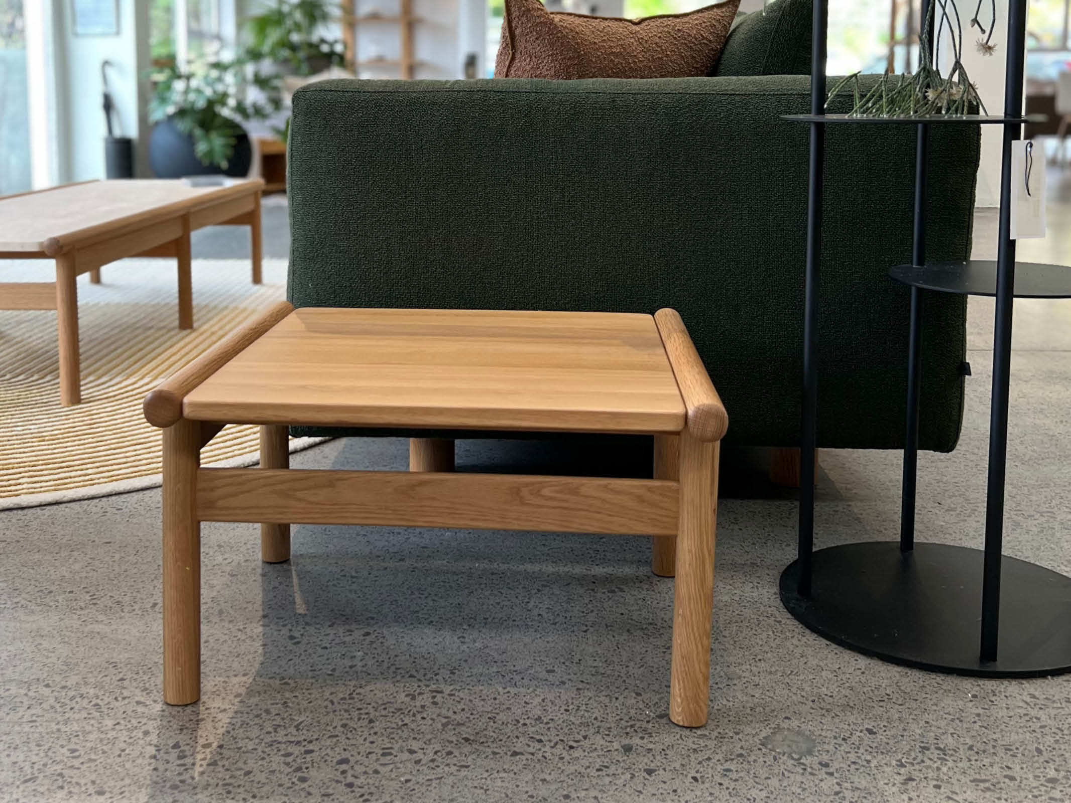 Modern Side Table with Storage Shelf - Small End Table for Living Room, Bedroom, Office - Compact Nightstand with Sturdy Metal Frame - Perfect for Coffee, Books, and Decor