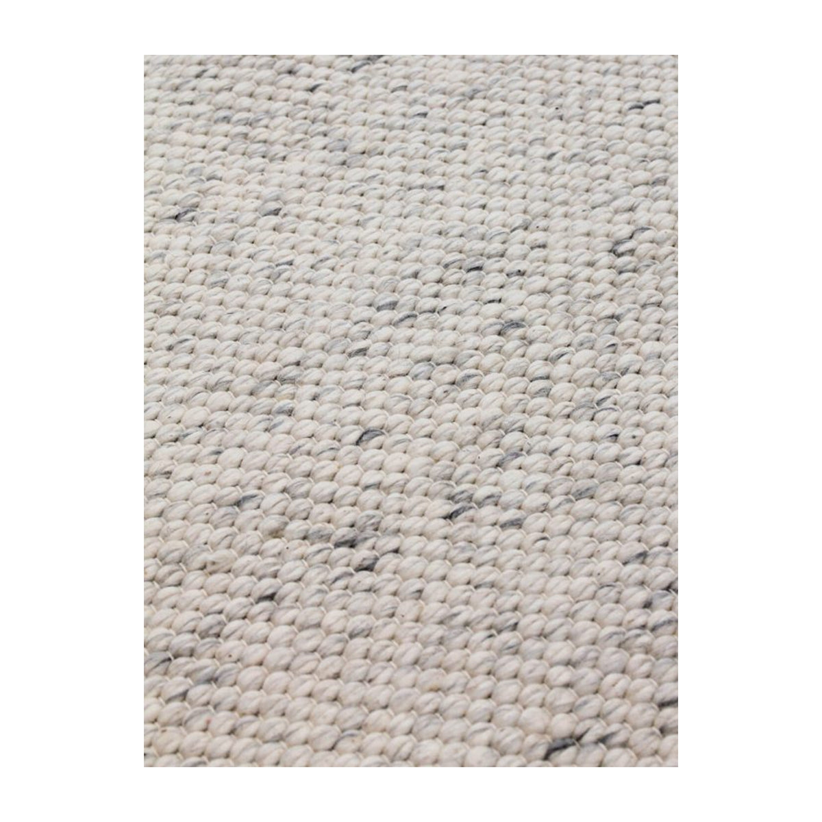 Hunter Ice Area Rug - Soft Indoor/Outdoor Carpet for Living Room, Bedroom, Patio - Non-Slip, Stain-Resistant, Easy to Clean (5x7 ft, Light Blue)