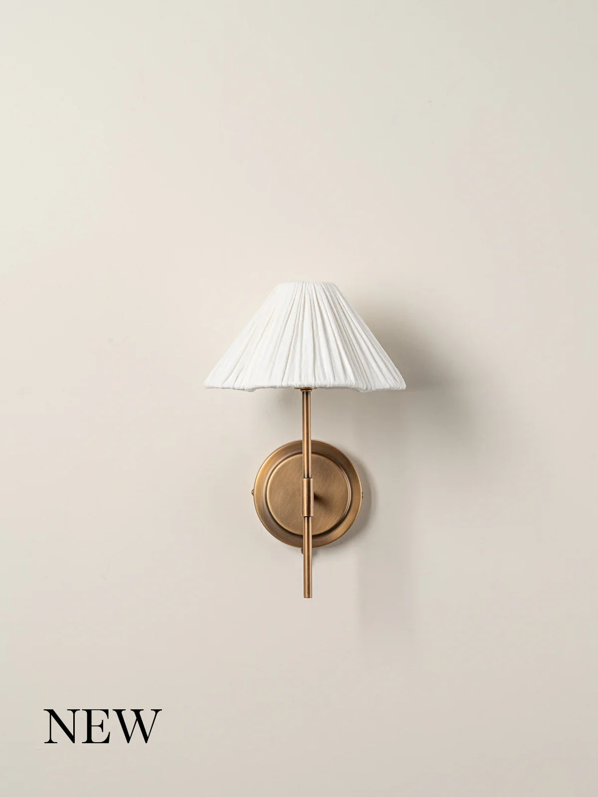 Vintage Aged Brass & Linen Scalloped Wall Sconce - Elegant Farmhouse Lighting for Bedroom, Living Room & Hallway