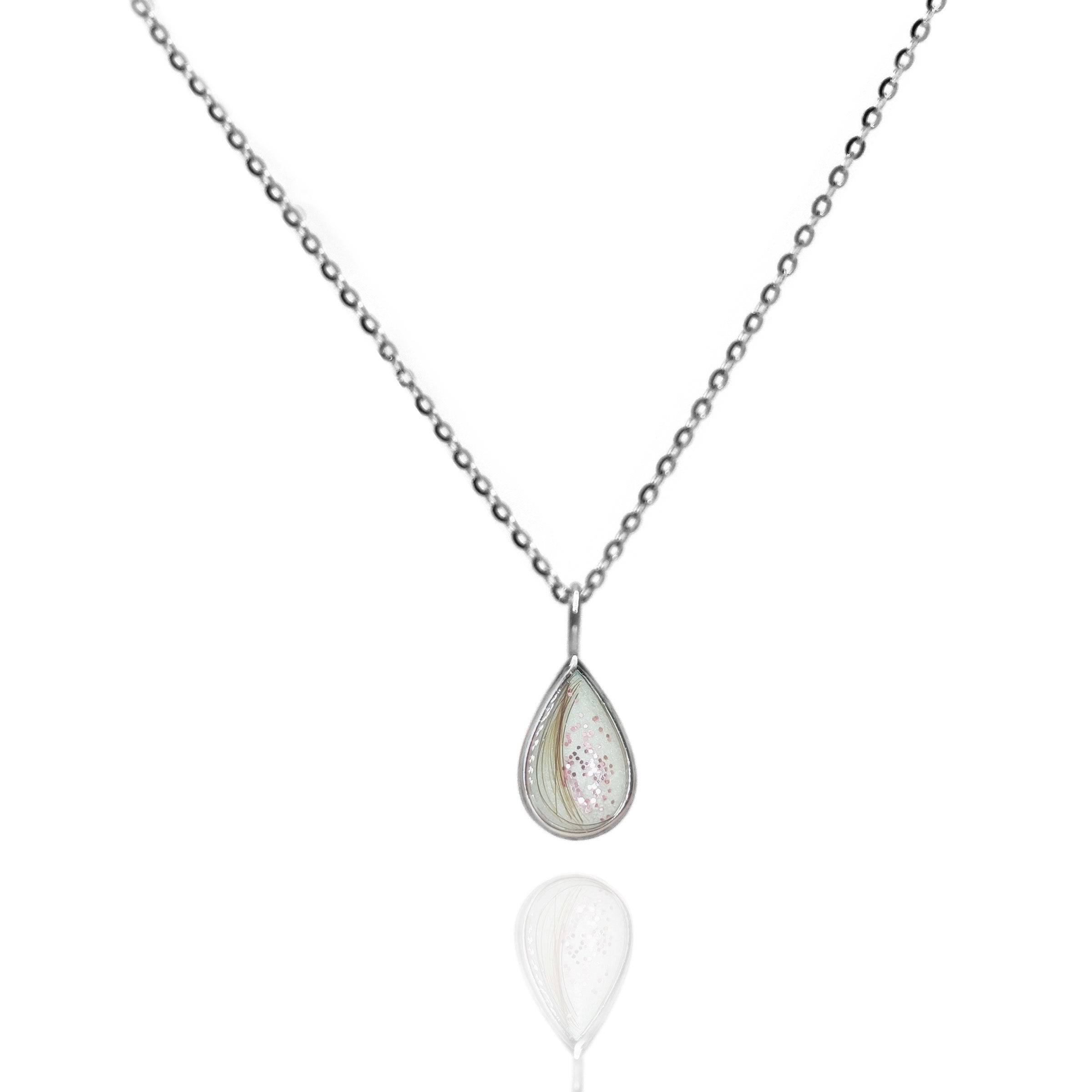 Vintage Teardrop Pendant Necklace for Women - 14K Gold Plated Hair/Fur Jewelry - Perfect for Weddings, Parties & Everyday Elegance