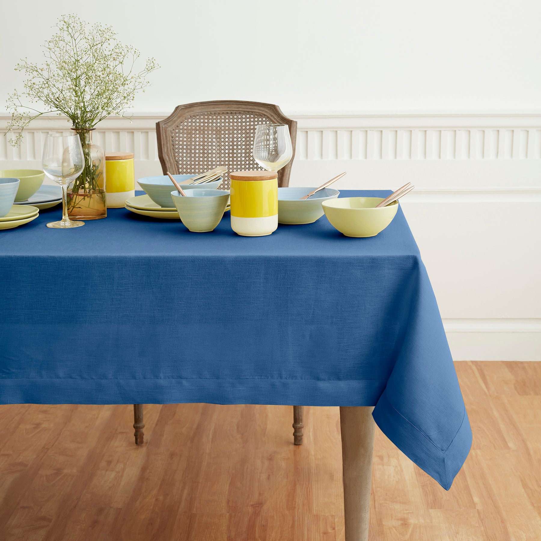 Premium Extra Large Fete Tablecloth - Waterproof & Stain-Resistant for Outdoor Parties, Weddings, and Events