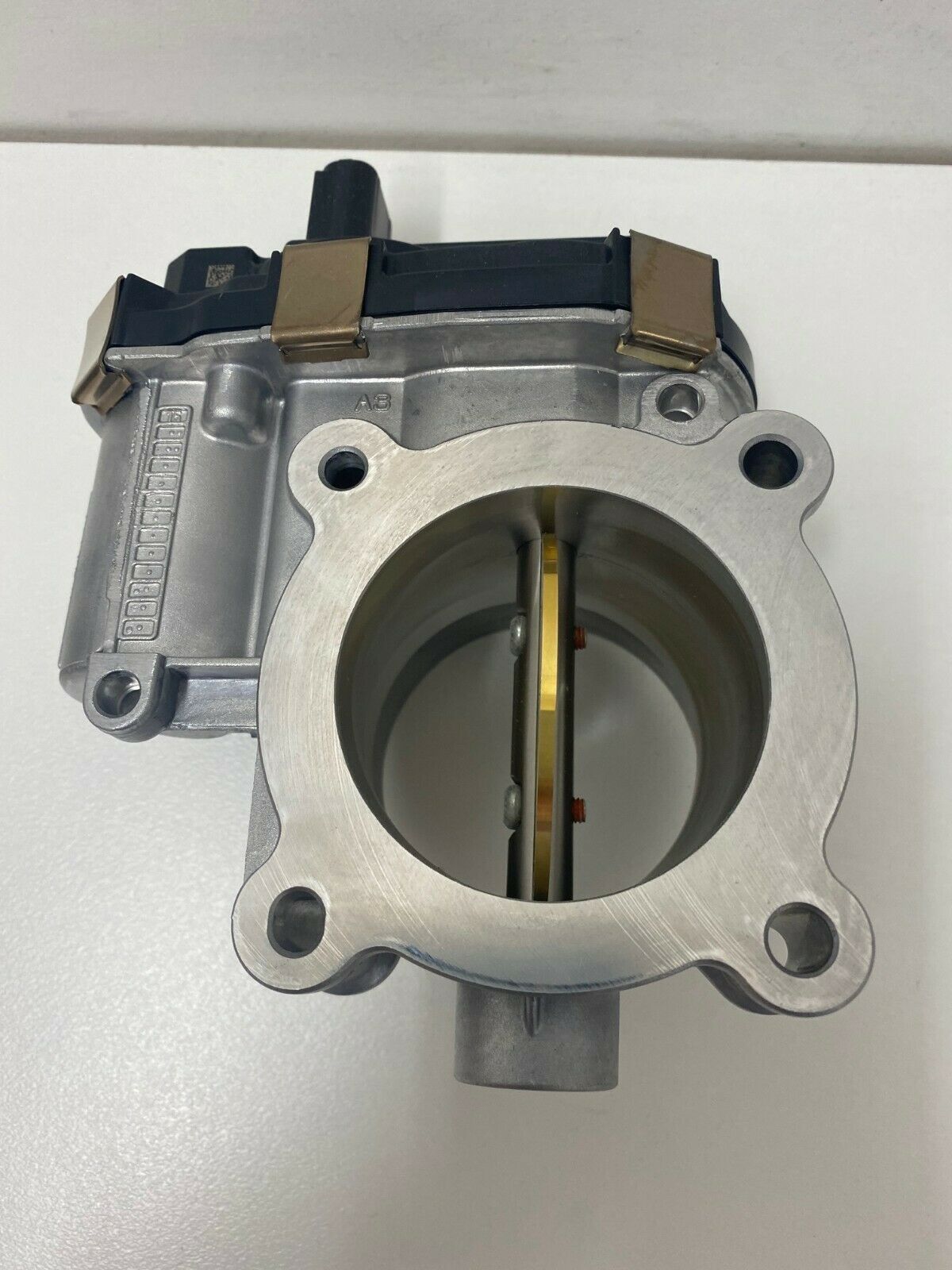 Genuine Holden RG Colorado 2.8L Duramax Throttle Body 2014-2020 - Replacement Part for Improved Engine Performance & Fuel Efficiency