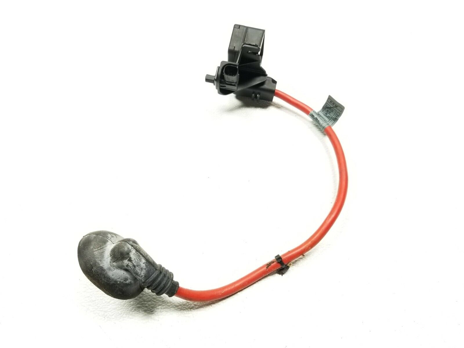 BMW E46 325xi Positive Battery Cable Replacement - OEM Compatible for 2001-2005 Models - Perfect for Electrical System Repair & Maintenance