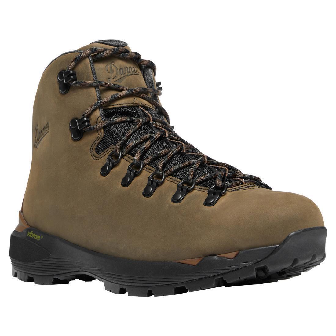 Mountain 600 4.5 Evo GTX Hiking Boots for Men - Waterproof Black Outdoor Boots for Trekking & Backpacking | Durable Traction for Rough Terrains