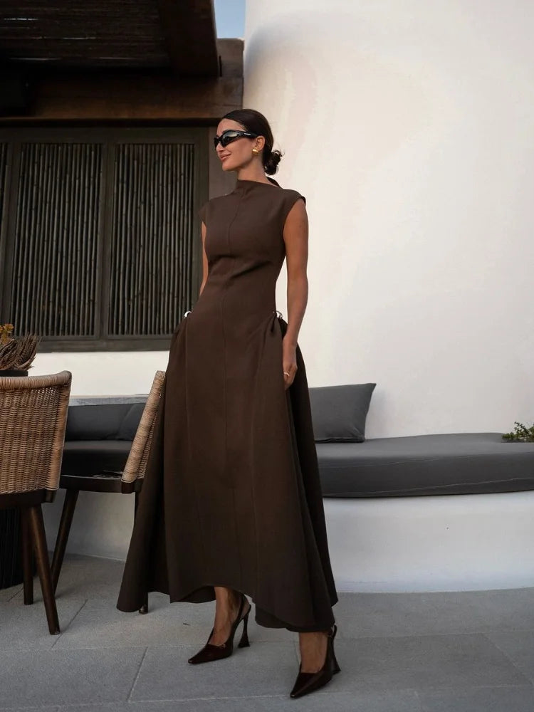 Elegant High Collar A-Line Maxi Dress for Women - 2024 Fashion Solid Pleated Slim Long Evening Gown | Perfect for Prom, Party, Wedding & Formal Occasions