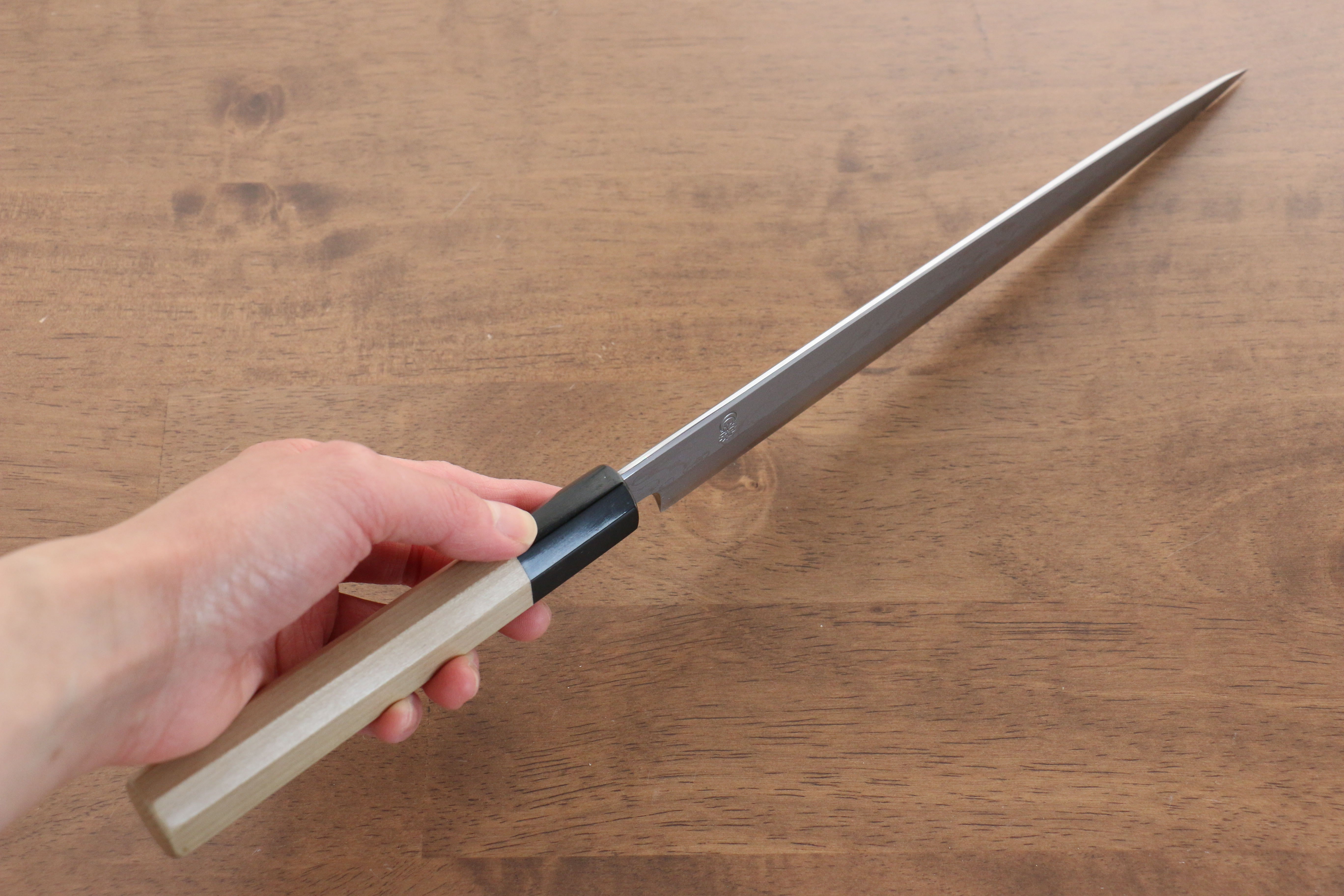 Premium Kikuzuki Blue Steel No.1 Damascus Yanagiba Sushi Knife 240mm with Magnolia Wood Handle - Perfect for Sushi Chefs & Japanese Cuisine Preparation