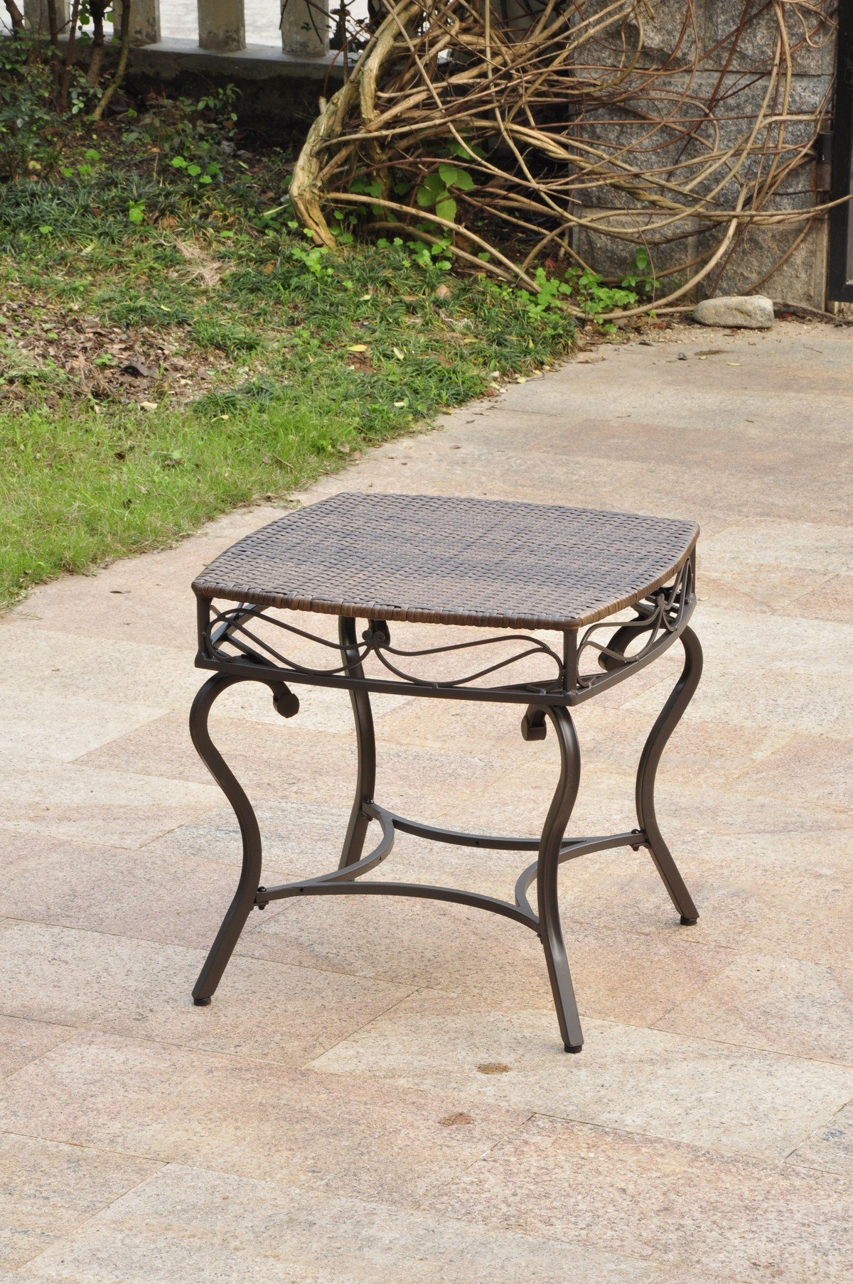 Antique Brown Valencia Resin Wicker & Steel Square Round Side Table - Indoor/Outdoor End Table for Living Room, Patio, Garden - Durable Coffee Table Accent Furniture by International Caravan (Model 4112-ST-ABN)
