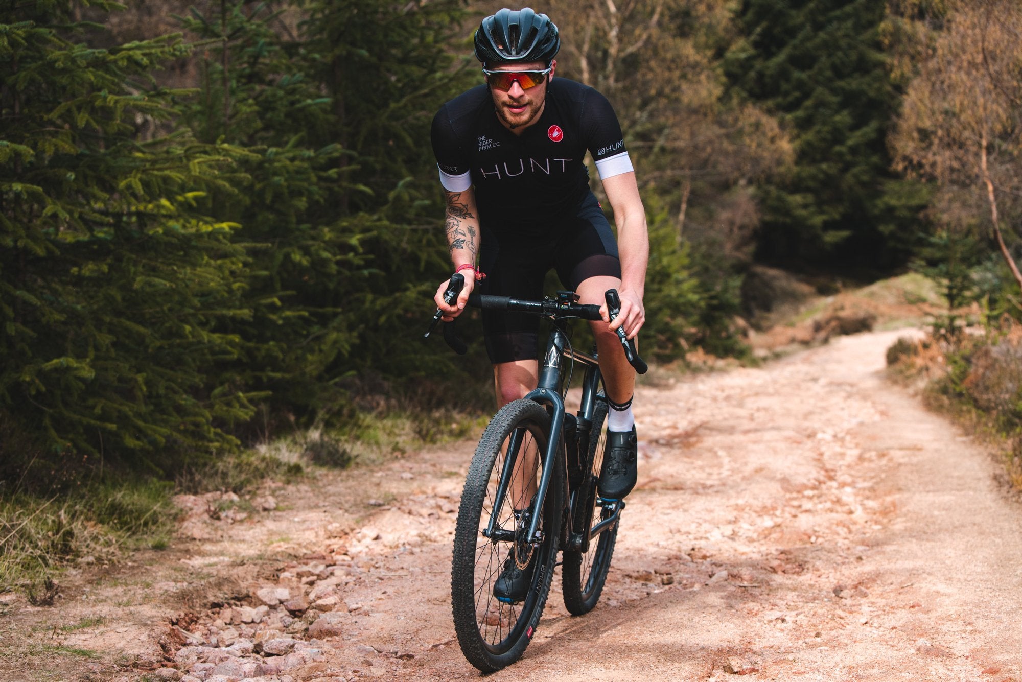 MASON x HUNT 650B Adventure Sport Disc Wheelset - Lightweight Alloy Wheels for Gravel & Cyclocross Bikes - Perfect for Off-Road Cycling and Adventure Riding