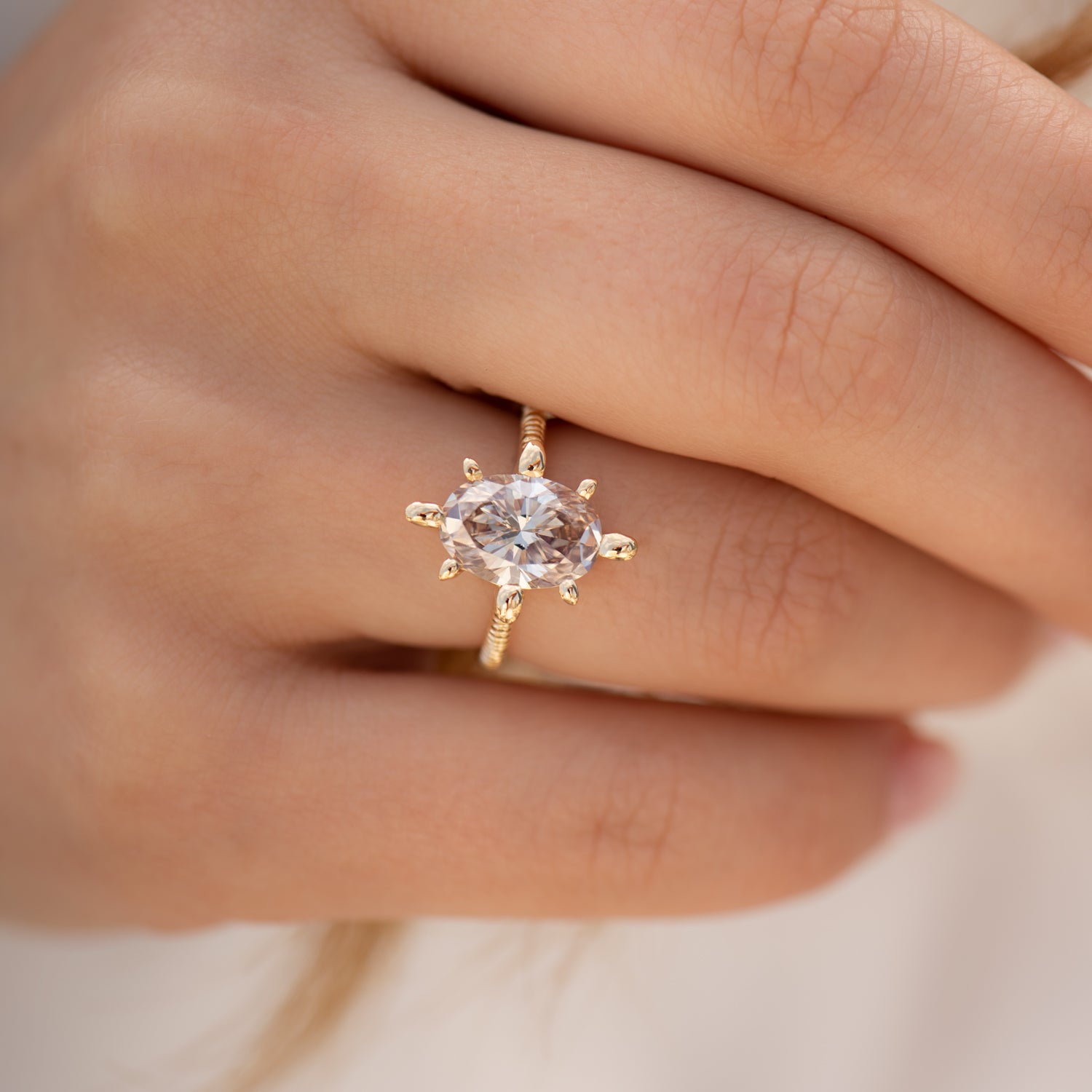 Exquisite OOAK Champagne Diamond Engagement Ring with Organic Golden Accents - Perfect for Proposals, Anniversaries & Romantic Occasions