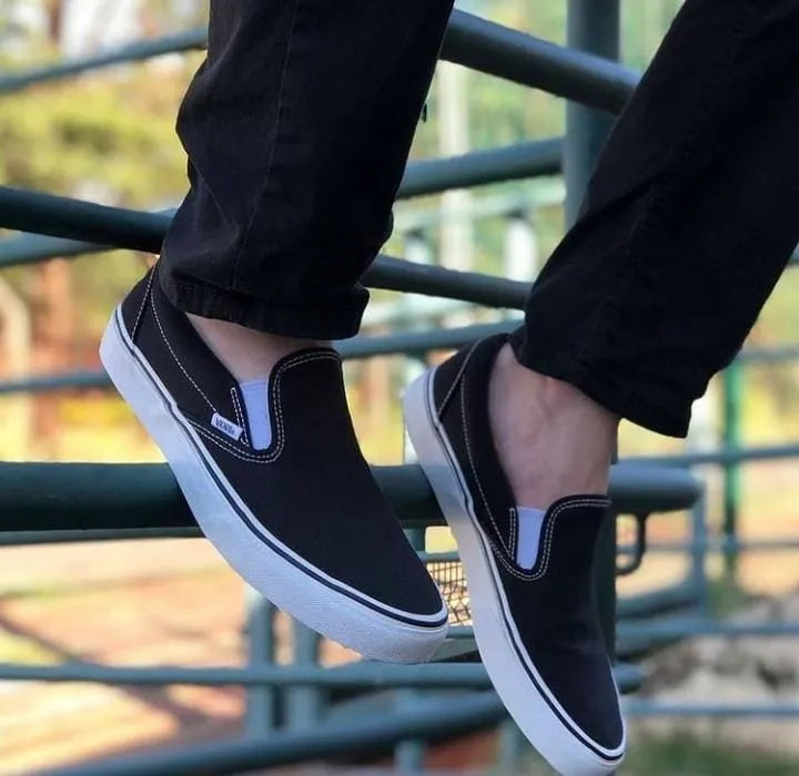 Vans Classic Slip-On Sneakers for Men & Women - Black Canvas Casual Shoes | Comfortable & Stylish for Skateboarding, Walking & Everyday Wear