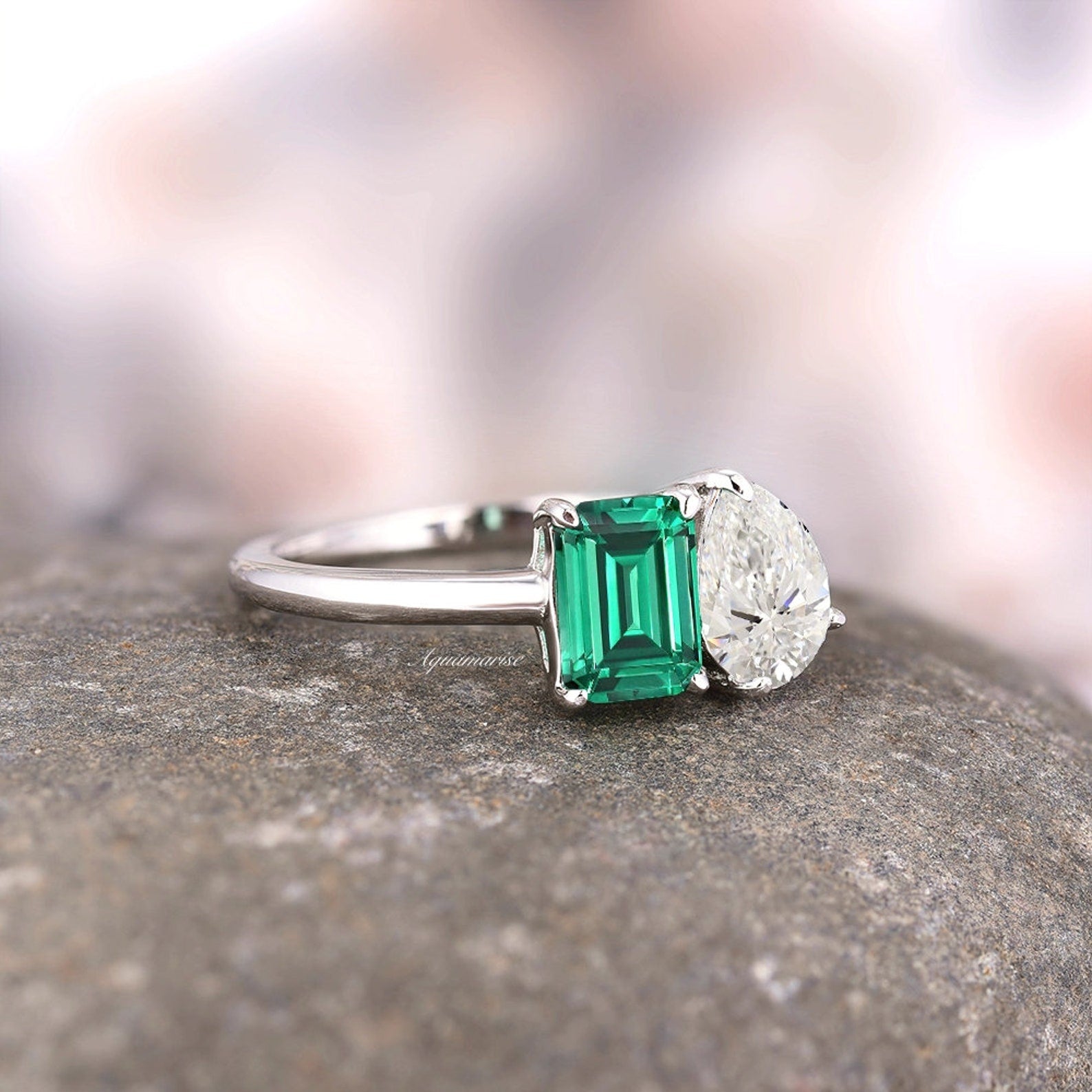 Minimalist 'Toi Et Moi' Emerald & Diamond (CZ) Ring - 925 Sterling Silver Engagement Jewelry for Women - Perfect for Anniversary, Proposal & Romantic Gifts