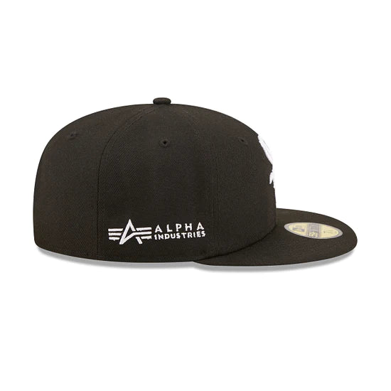 Chicago White Sox Alpha Industry Black 59FIFTY Fitted Hat for Men - Official MLB Baseball Cap for Games, Streetwear & Sports Fashion