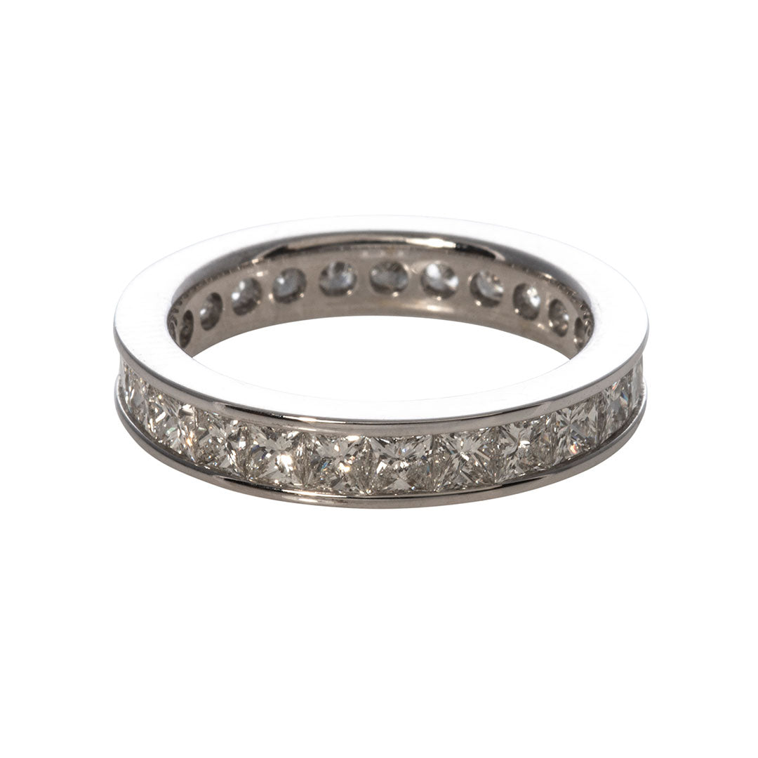 2.5ctw Princess Cut Diamond 14K White Gold Eternity Band Ring for Women - Perfect for Weddings, Anniversaries & Special Occasions