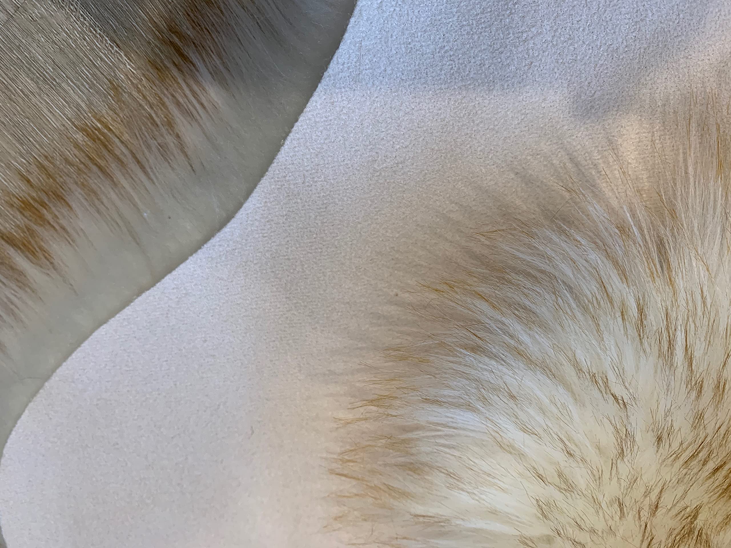 LAMBZY Faux Sheepskin Rug - Super Soft Hypoallergenic Silky Round Shaggy Carpet for Living Room, Bedroom, Nursery - 4' White/Brown Tips - Cozy Home Decor for Sofa, Chair & Floor