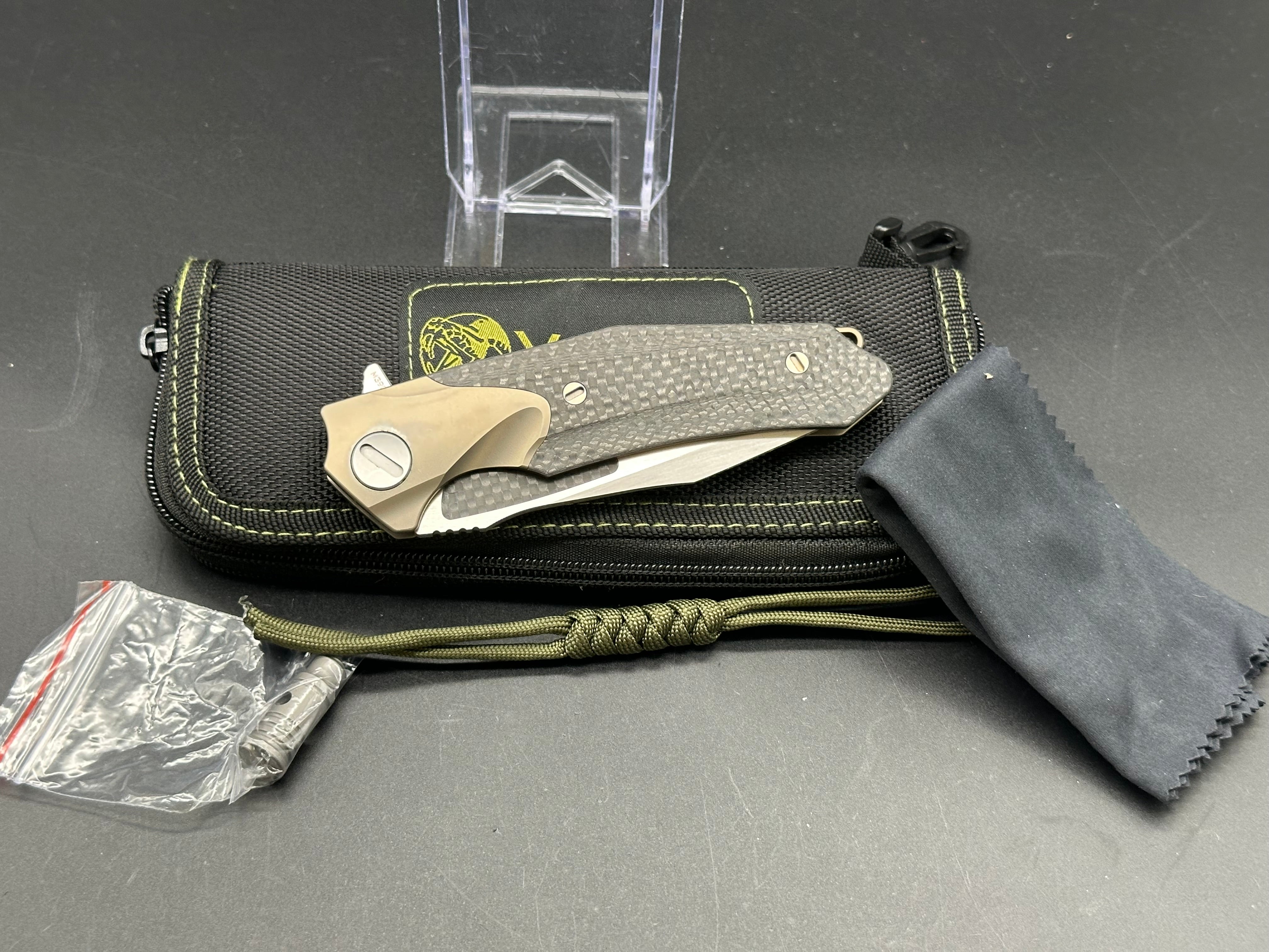 Kevin John Venom Attacker Titanium & Carbon Fiber Handle Folding Knife with M390 Steel Blade - EDC, Outdoor Survival, Camping, Hunting Gear