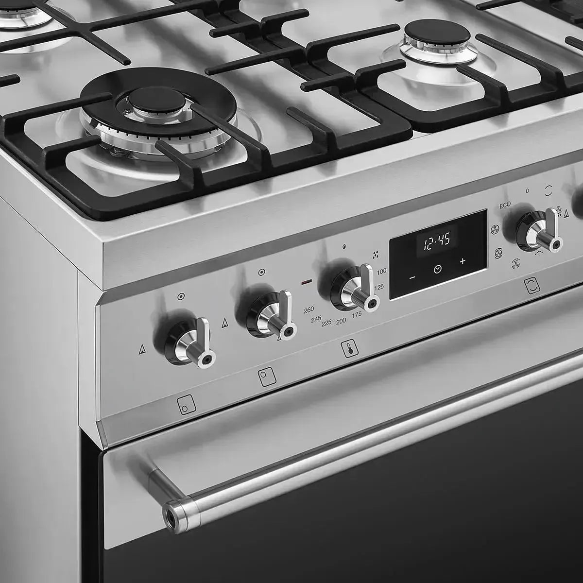 Smeg 60cm Classic Freestanding Gas Cooker - Stainless Steel Design | Professional Kitchen Appliance for Home Cooking & Baking | Perfect for Modern Kitchens & Restaurant Use
