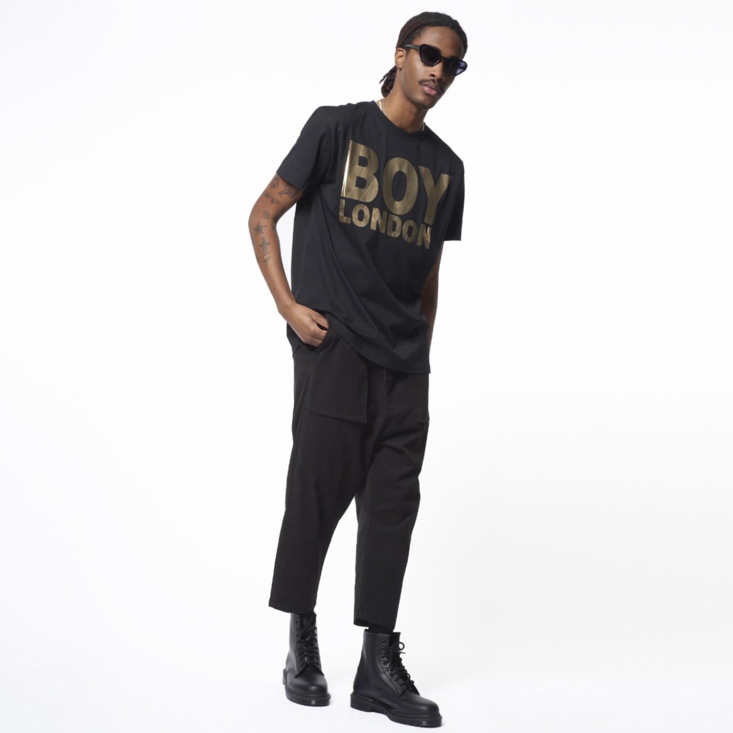 BOY LONDON Graphic T-Shirt for Men - Trendy Streetwear Cotton Tee with Bold Print | Perfect for Casual Outfits, Parties & Urban Fashion