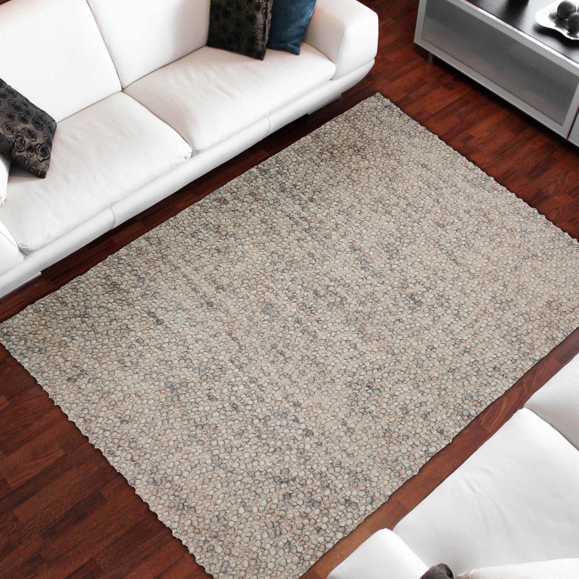 Premium Handmade Hanu Rug - Soft & Durable Wool Area Rug for Living Room, Bedroom, and Home Decor - Perfect for Cozy Spaces and Modern Interiors