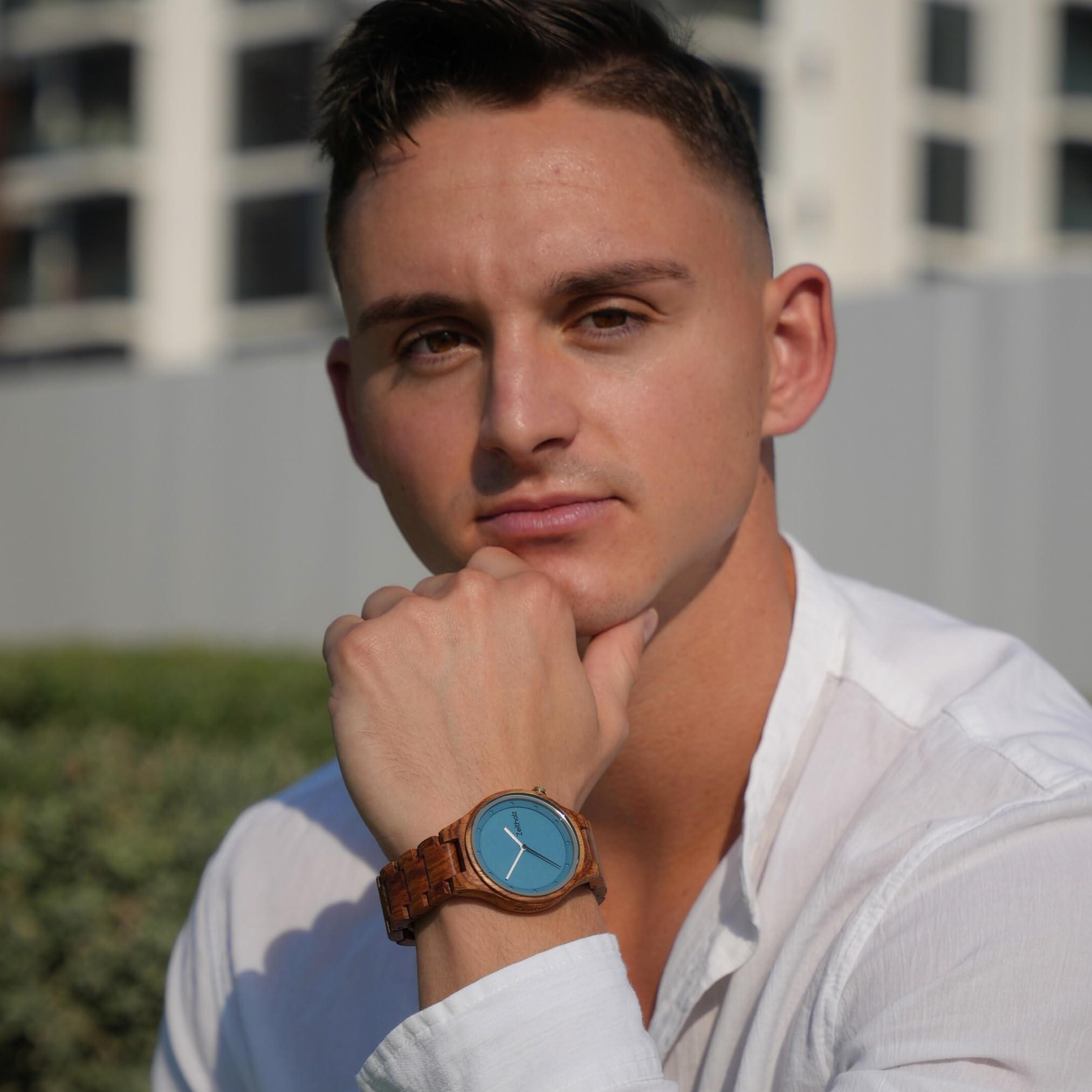 Zeitholz Men's Wooden Watch - 42mm Big Face Analog Wood Watch with Japanese Quartz Movement - 100% Natural Wood - Perfect Gift for Him - Ideal for Casual Wear, Outdoor Adventures & Special Occasions