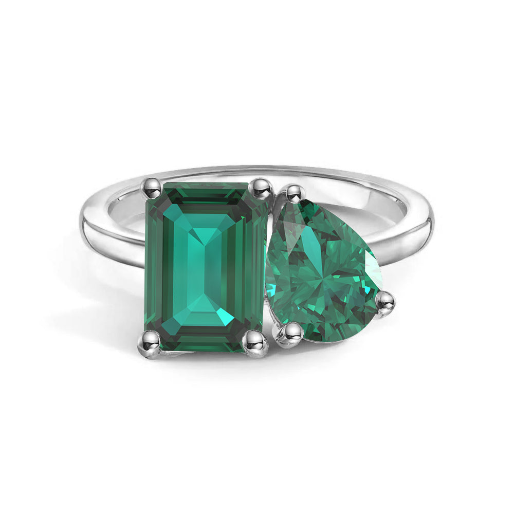 Toi et Moi Personalized Emerald Birthstone Ring - Custom Anniversary Jewelry for Couples, Women's Birthstone Engagement Ring - Perfect for Valentine's Day, Wedding Proposal & Romantic Gifts