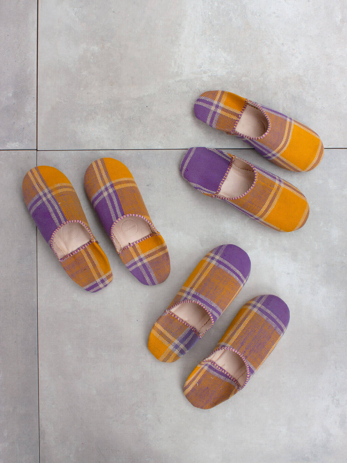 Authentic Moroccan Boujad Basic Babouche Slippers - Mustard & Lilac Checkered Design - Comfortable House Shoes for Men & Women - Perfect for Home, Lounge, and Cultural Fashion Wear