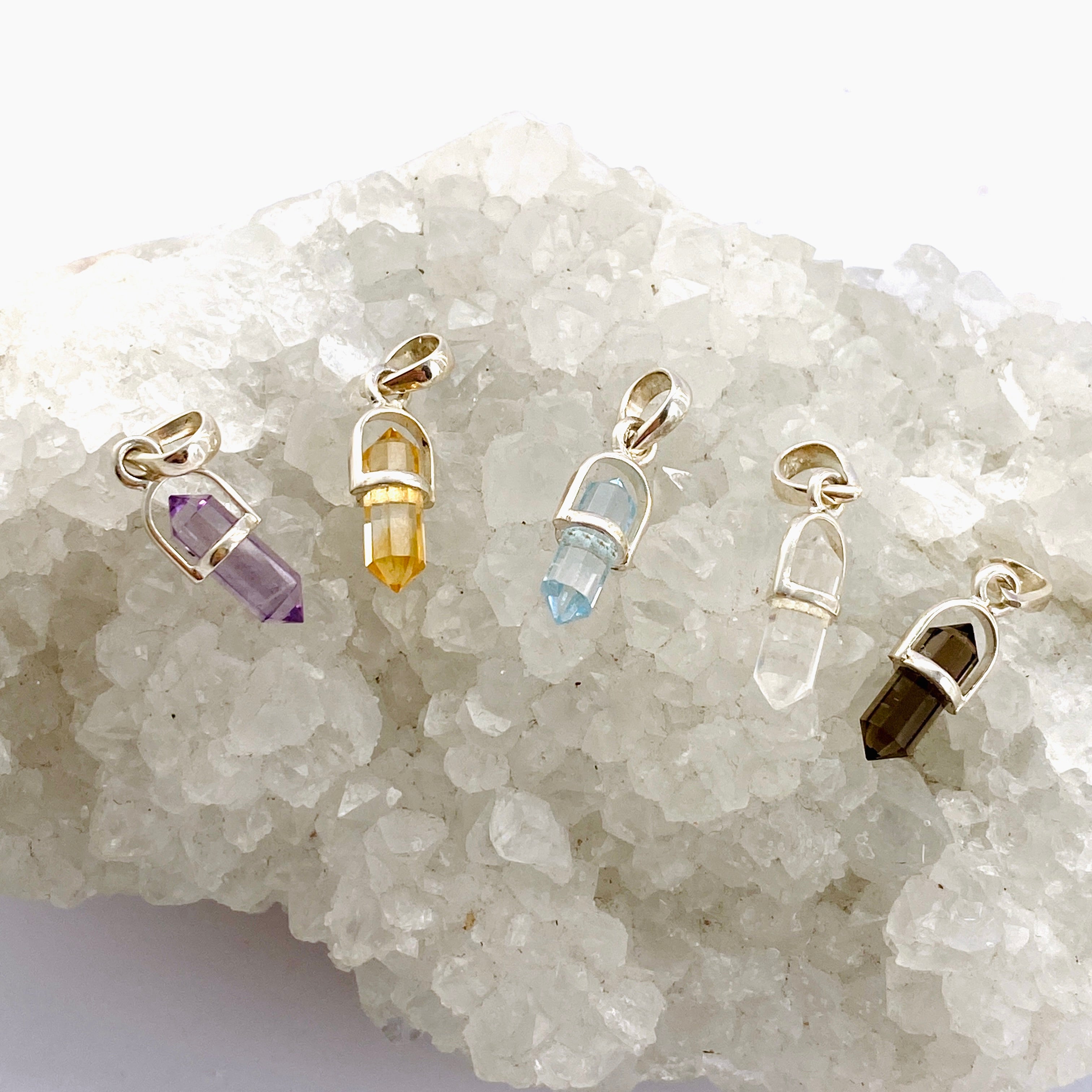 Natural Gemstone Double Point Pendant Necklace - Vertical Healing Crystal Jewelry PPGJ1010 for Meditation, Yoga & Spiritual Energy