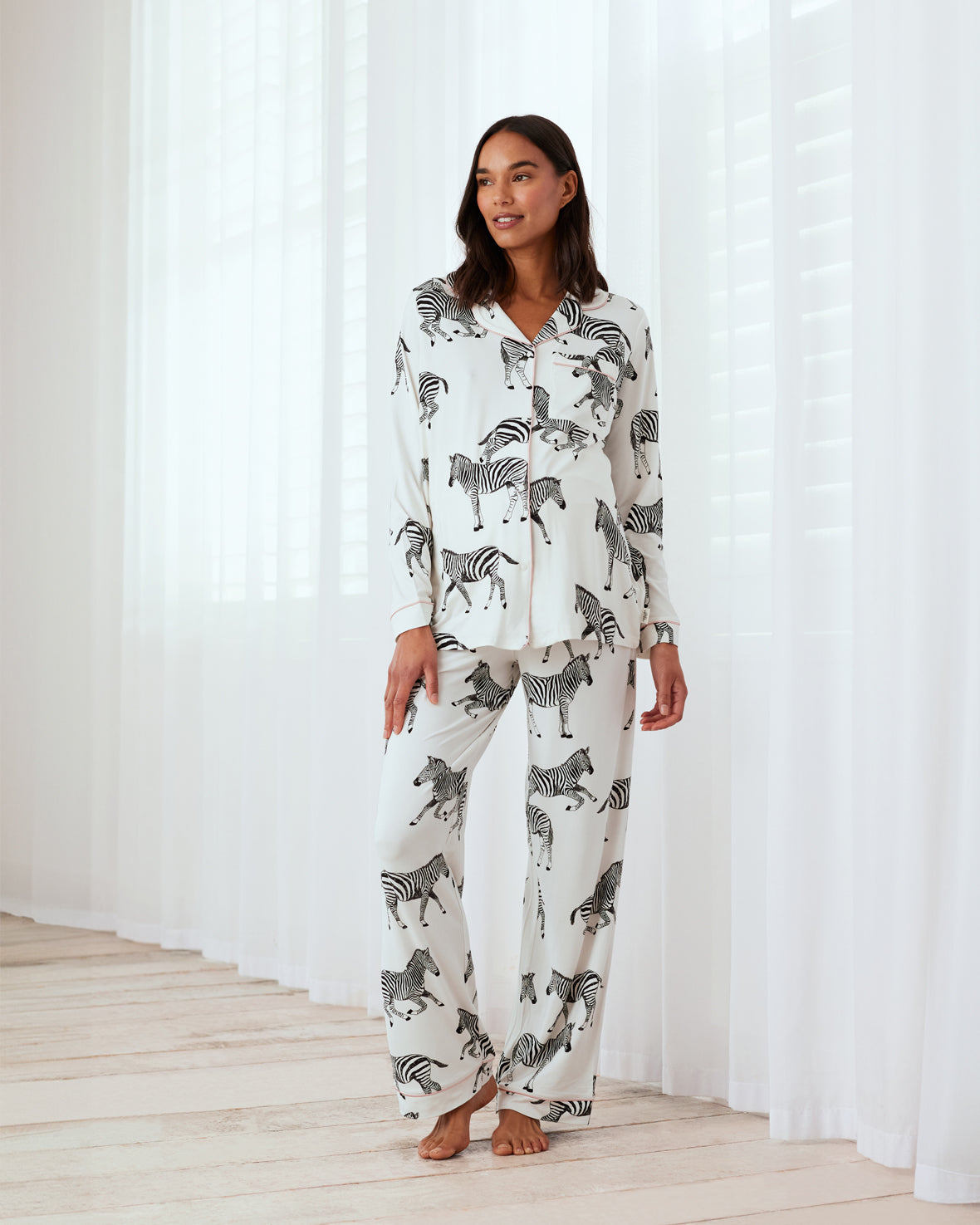 Maternity Zebra Print Long Pajama Set - Soft & Comfortable Nursing Sleepwear for Pregnant Women - Perfect for Relaxing at Home or Postpartum Recovery