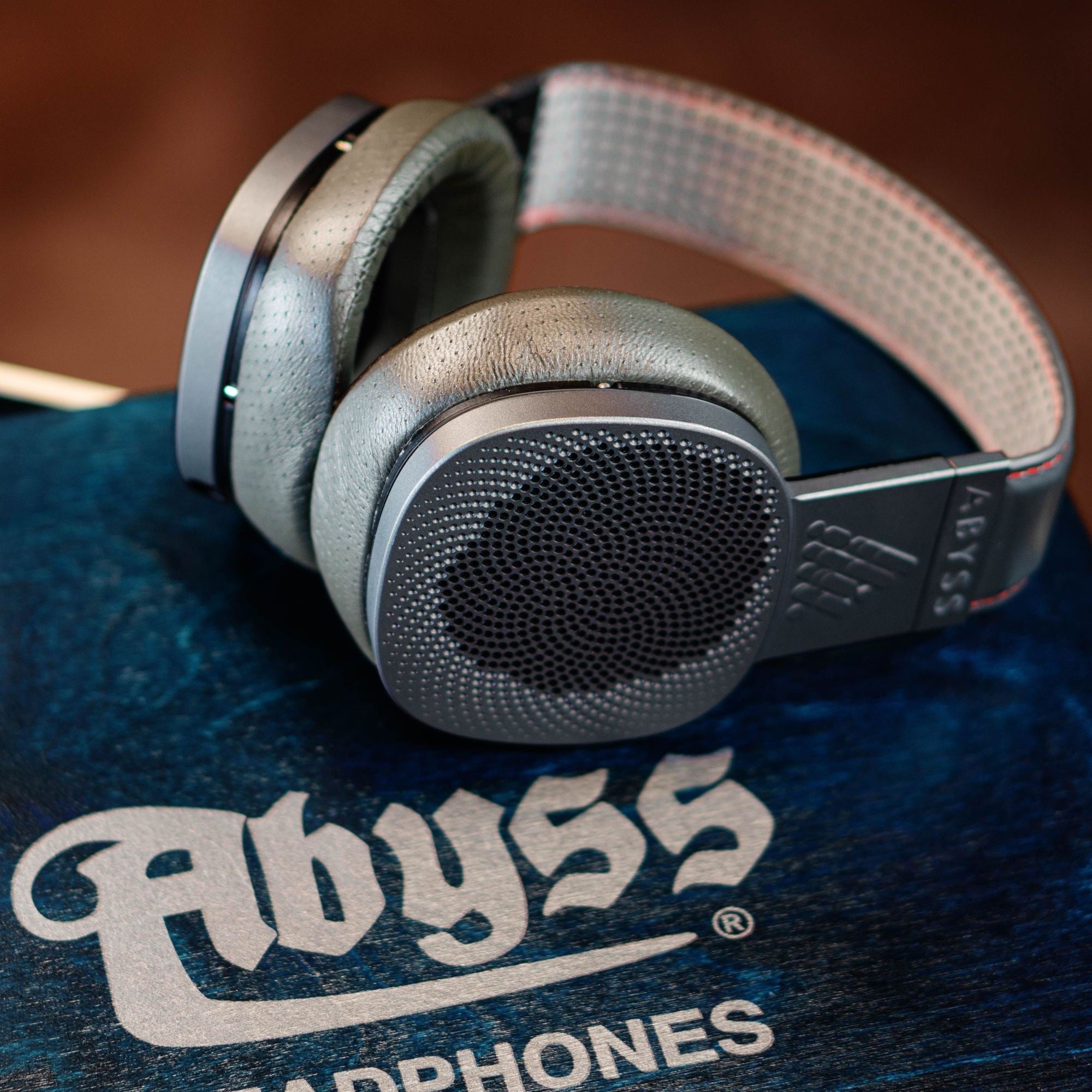 Abyss Diana Tc - Premium High-End Headphones for Audiophiles | Studio & Home Listening | Perfect for Music Lovers & Professional Use