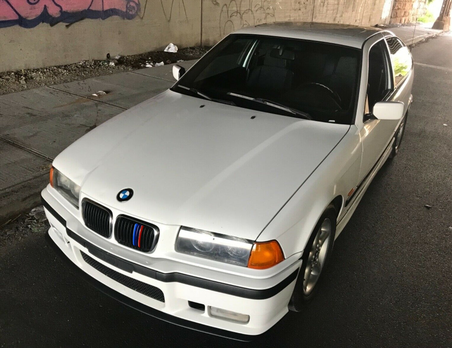 BMW E36 3 Series (1996-1999) ///M Color Grille Insert Trims with 11 Beam Kidney Grill - Upgrade Your Car's Front Grille for Enhanced Style & Performance