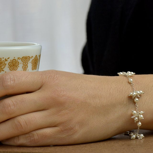 Elegant Dot Freshwater Pearl & Crystal Cluster Bracelet for Women - Perfect for Weddings, Parties & Everyday Wear