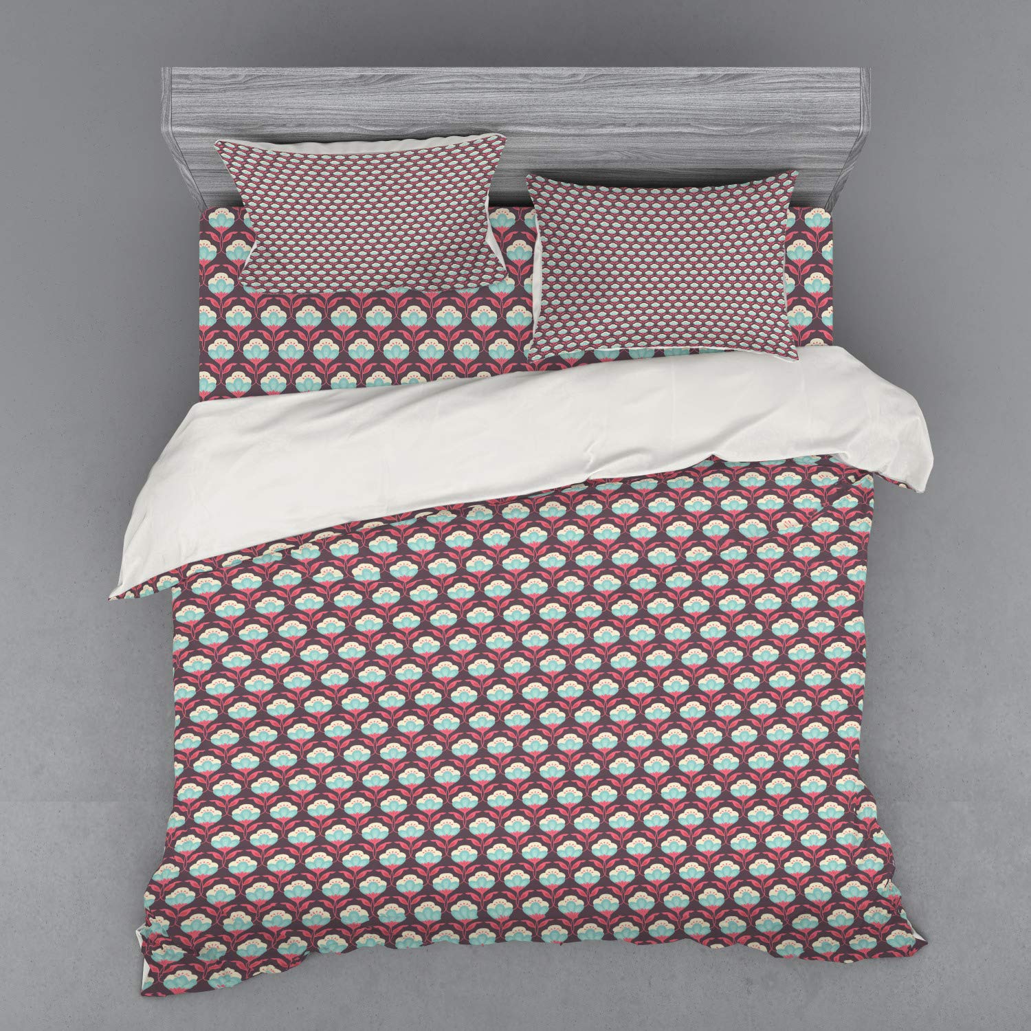 Ambesonne Vintage Duvet Cover Set - 4 Piece King Size Floral Bedding with Shams & Fitted Sheet in Eggplant, Pale Blue & Coral | Nostalgic Symmetric Flower Design for Romantic Bedroom Decor | Perfect for Master Bedrooms, Guest Rooms & Cozy Home Styling