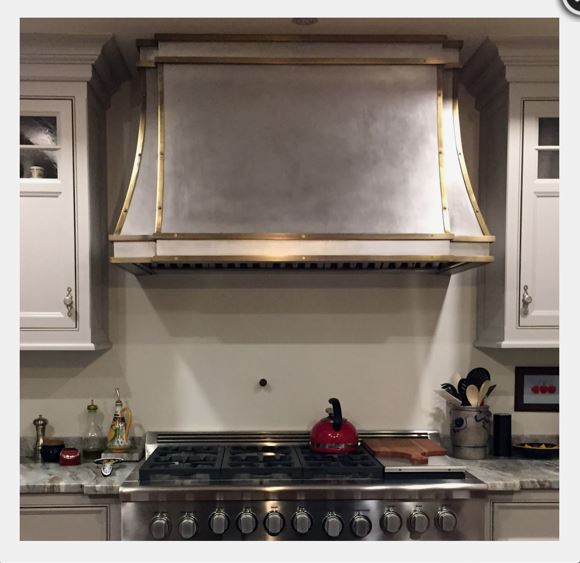 Premium RHM Sweep Custom Metal Range Hood with Brass Trims - H33 Model - Modern Kitchen Ventilation for Home Chefs & Cooking Enthusiasts