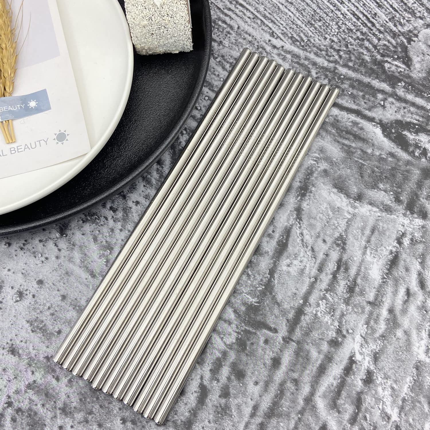 200 Pack Reusable Stainless Steel Straight Straws - 10.5