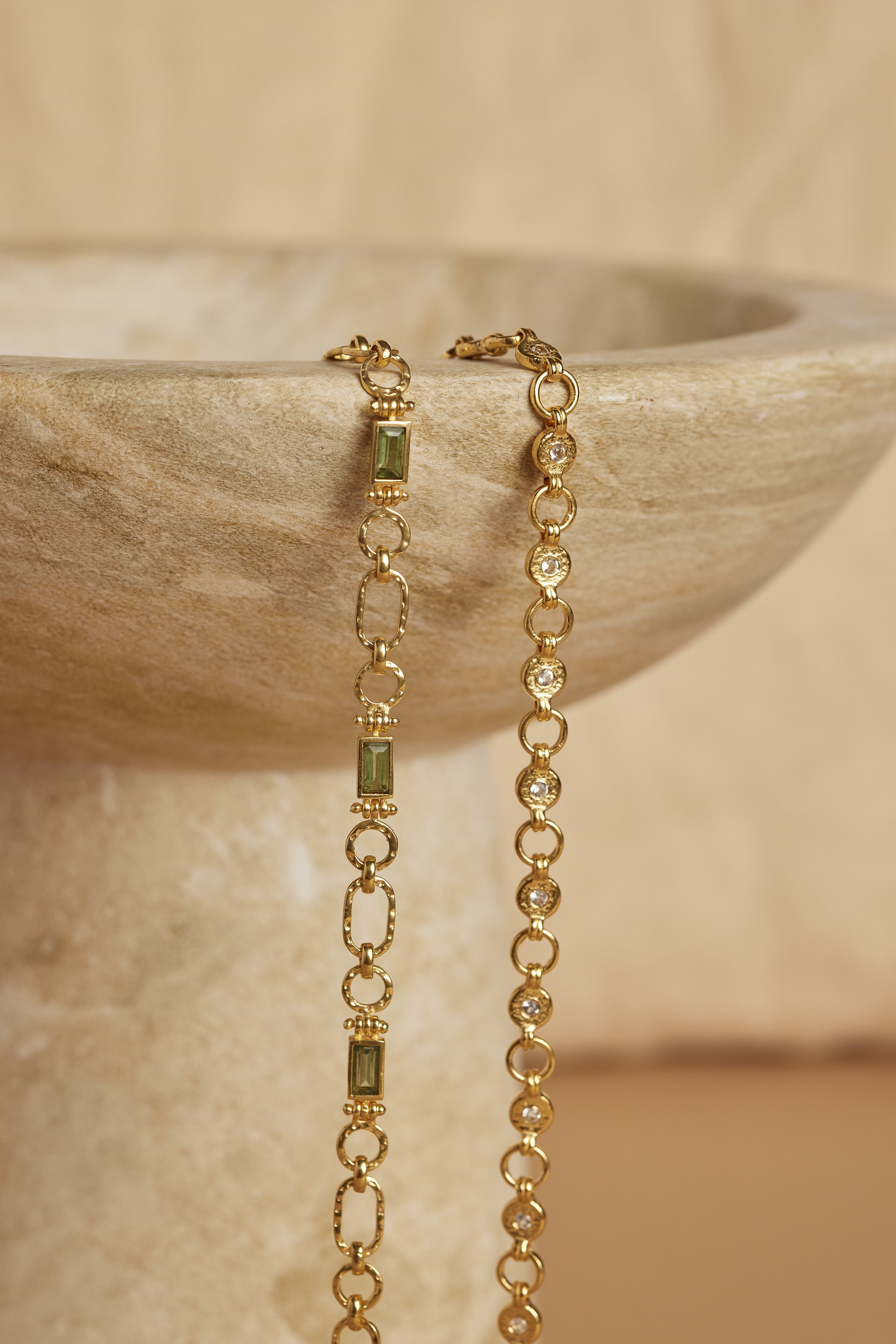 Ellipse Topaz Gold Necklace for Women - 14K Solid Gold Pendant with Genuine Blue Topaz Gemstone - Elegant Jewelry Gift for Birthday, Anniversary & Special Occasions
