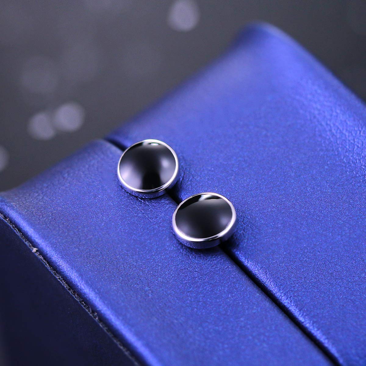 925 Sterling Silver Stud Earrings for Men & Women - Simple Black Earrings for Everyday Wear - Perfect Gift for Birthdays & Anniversaries