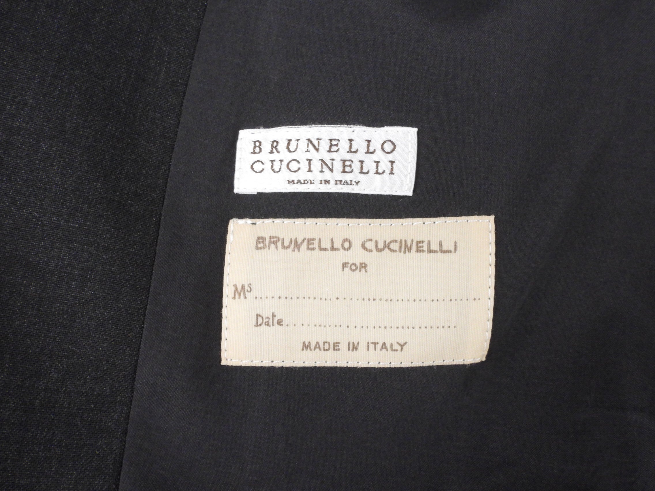 Brunello Cucinelli Grey Lightweight Wool Monili Trim Blazer Jacket Size 44 | Elegant Women's Business Blazer for Office Wear & Formal Occasions
