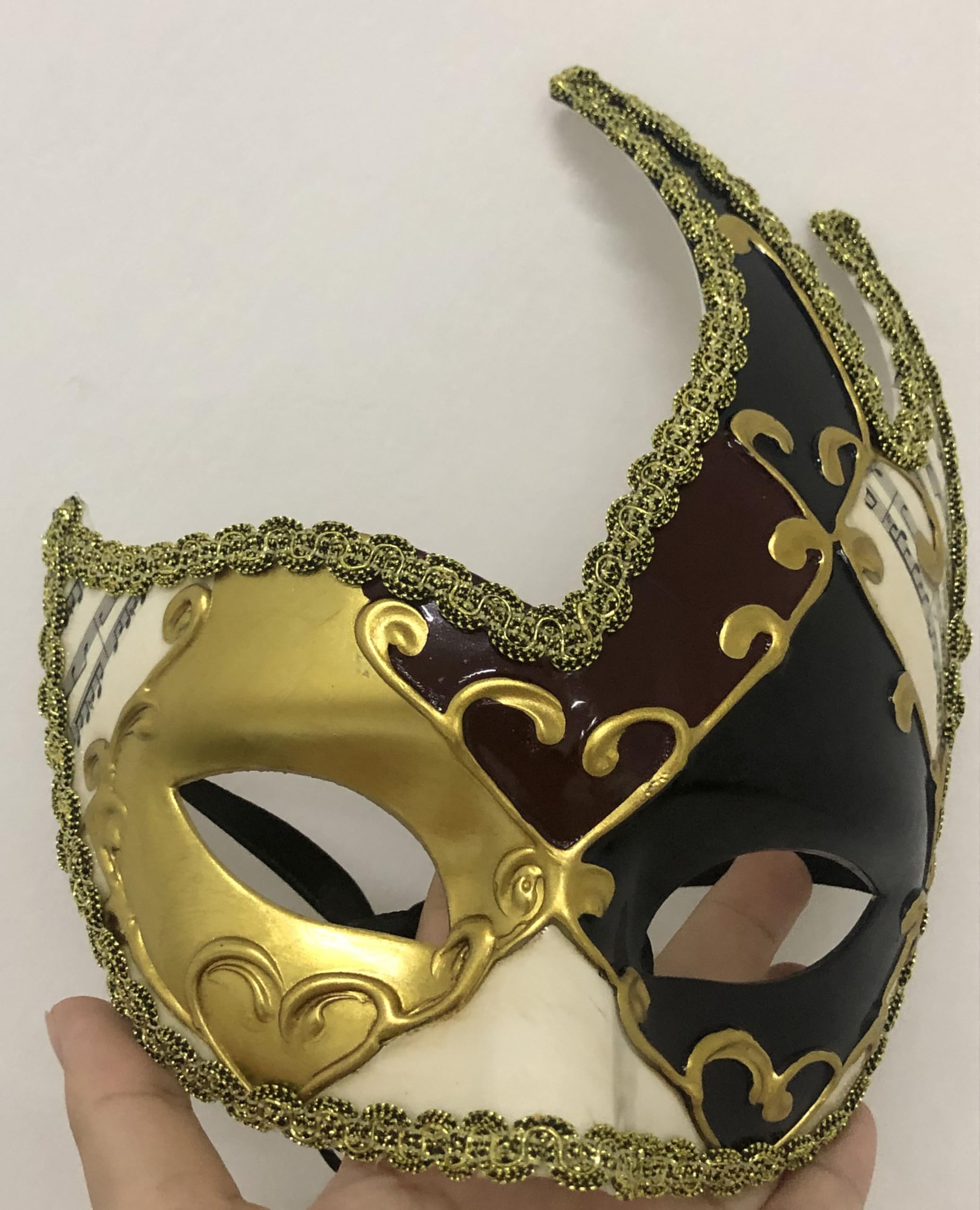 Stylish Men's Venetian Masquerade Mask - Vintage Carnival Costume Mask for Halloween, Cosplay & Mardi Gras Parties - Perfect for Themed Events & Costume Balls