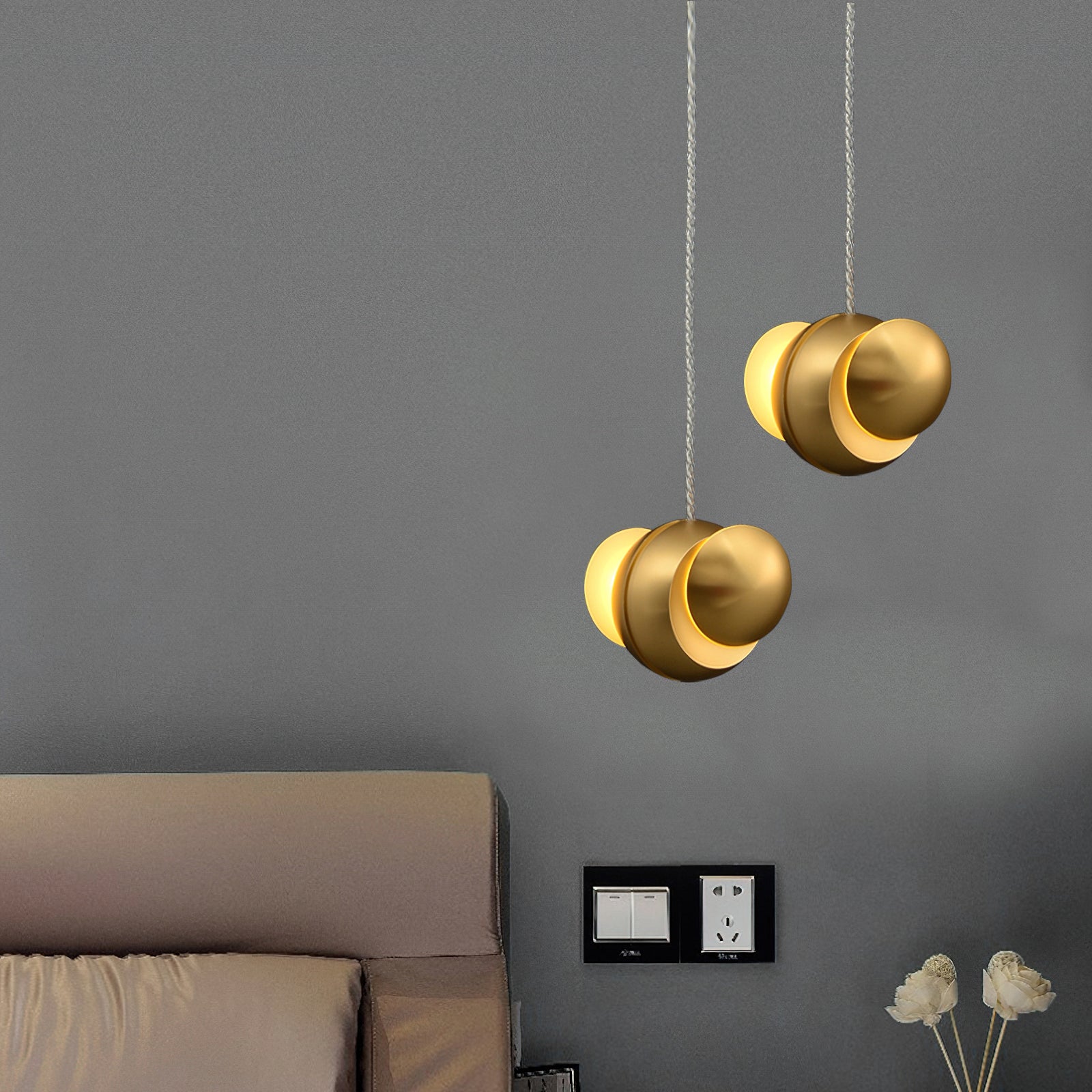 Modern Circular Cluster Pendant Light - 6-Light Chandelier for Dining Room, Kitchen Island & Living Room - Adjustable Hanging Fixture with Clear Glass Shades - Industrial Farmhouse Lighting Decor