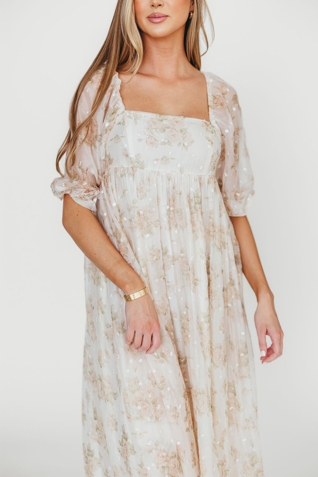 Elegant Cream Floral Smocked Maxi Dress for Women - Bump Friendly Maternity & Inclusive Sizing (S-3XL) | Perfect for Weddings, Beach Vacations & Summer Parties