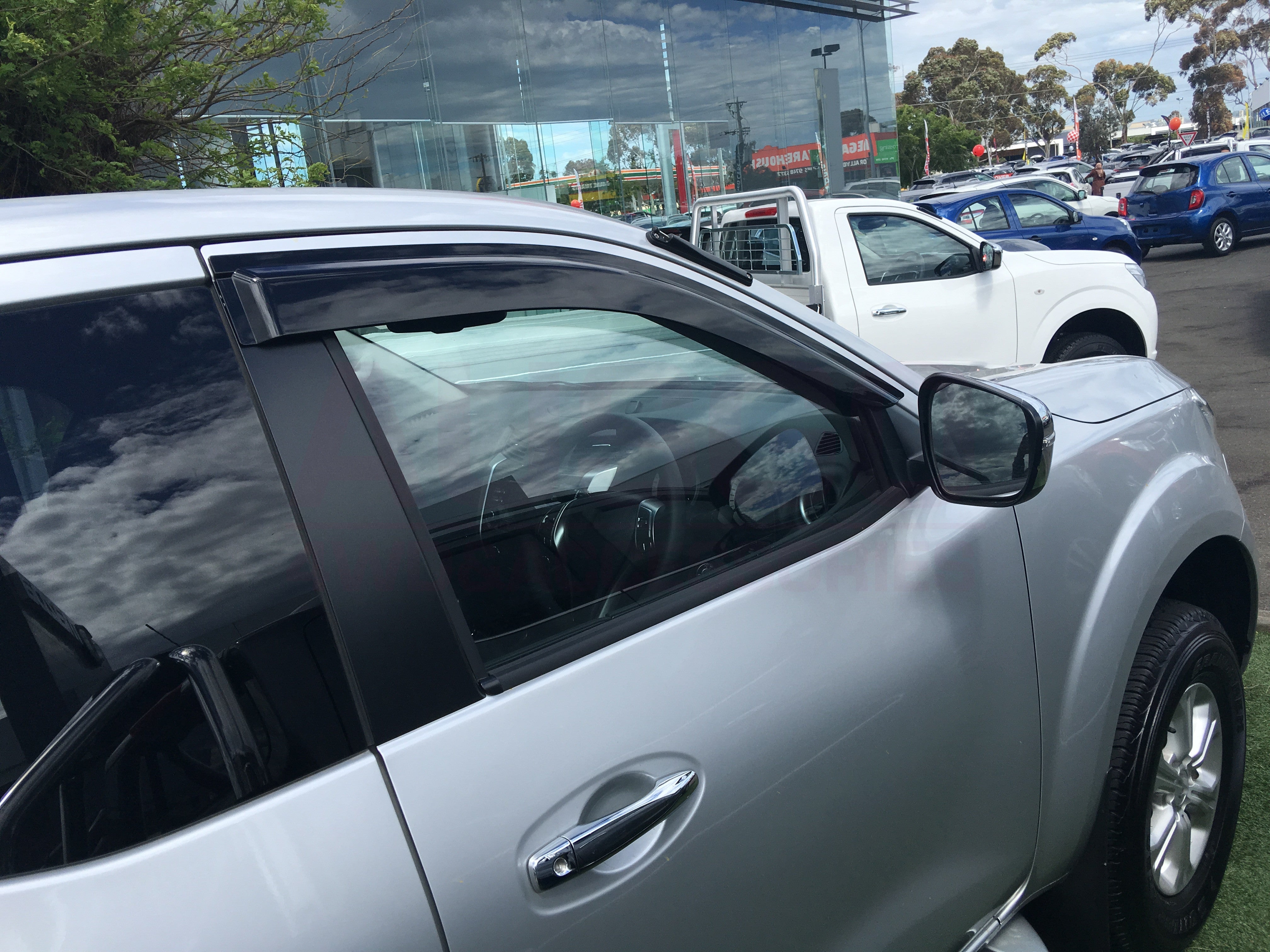 Nissan Navara NP300 D23 Extra Cab Weather Shields (2015-Present) - Durable Injection Molded Rain Guards for All-Weather Protection | Perfect for Off-Roading & Daily Commuting