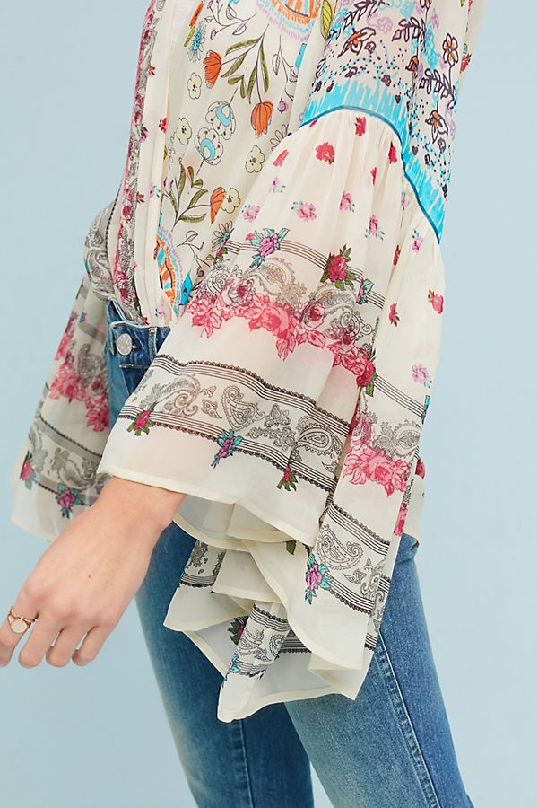 Elegant Floral Print Kimono with Ruffle Sleeves - Boho Chic Cover Up for Beach, Pool, or Summer Outfits