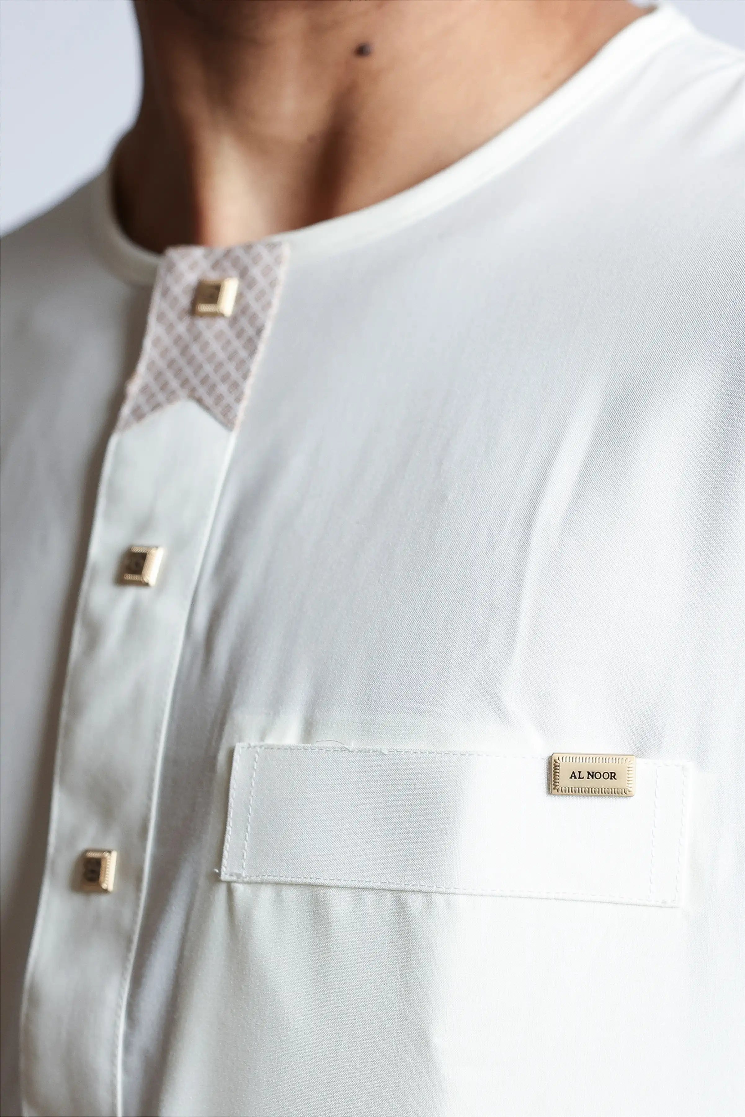 J145 Off White Omani Thobe - Premium Cotton Islamic Dress for Men | Perfect for Eid, Wedding & Special Occasions