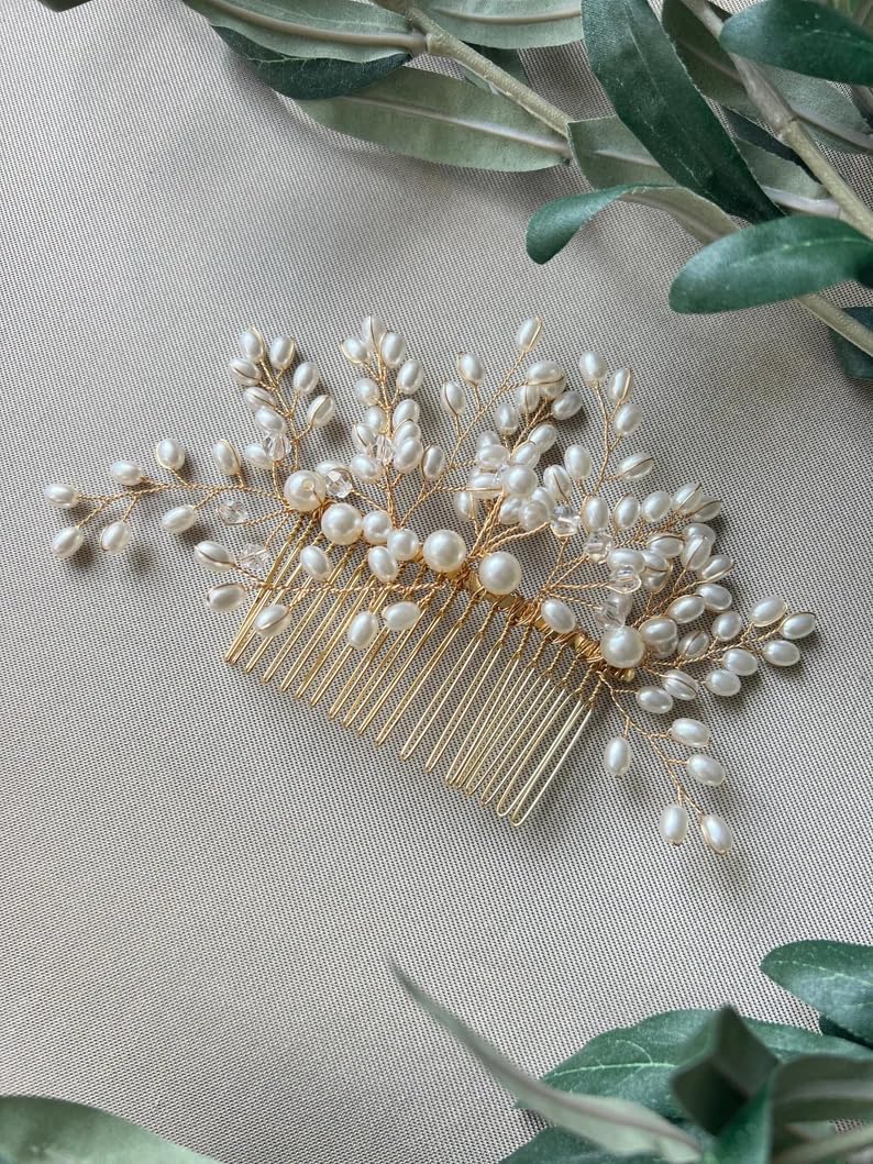 Elegant Golden Pearl Hair Comb - Bridal Hair Accessories for Wedding, Bridesmaid, and Special Occasions | Floral Hair Pin, Bun Comb, Juda Pin, Hair Jewelry Brooch | Perfect for Weddings, Prom, and Formal Events