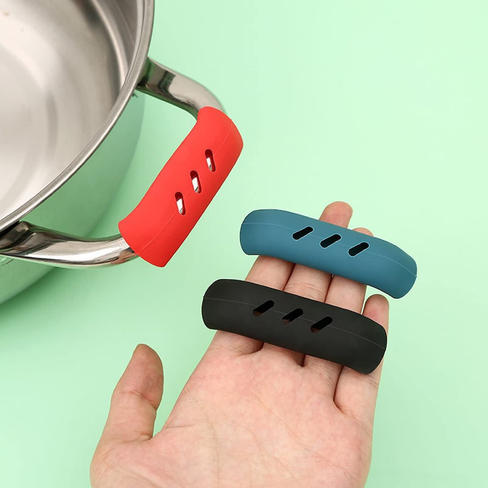 2-Pack Heat-Resistant Silicone Handle Covers for Cast Iron Pans - Non-Slip, Thermal Insulated Grips for Safe Cooking (Black) - Perfect for Grilling, Baking, and Stovetop Use