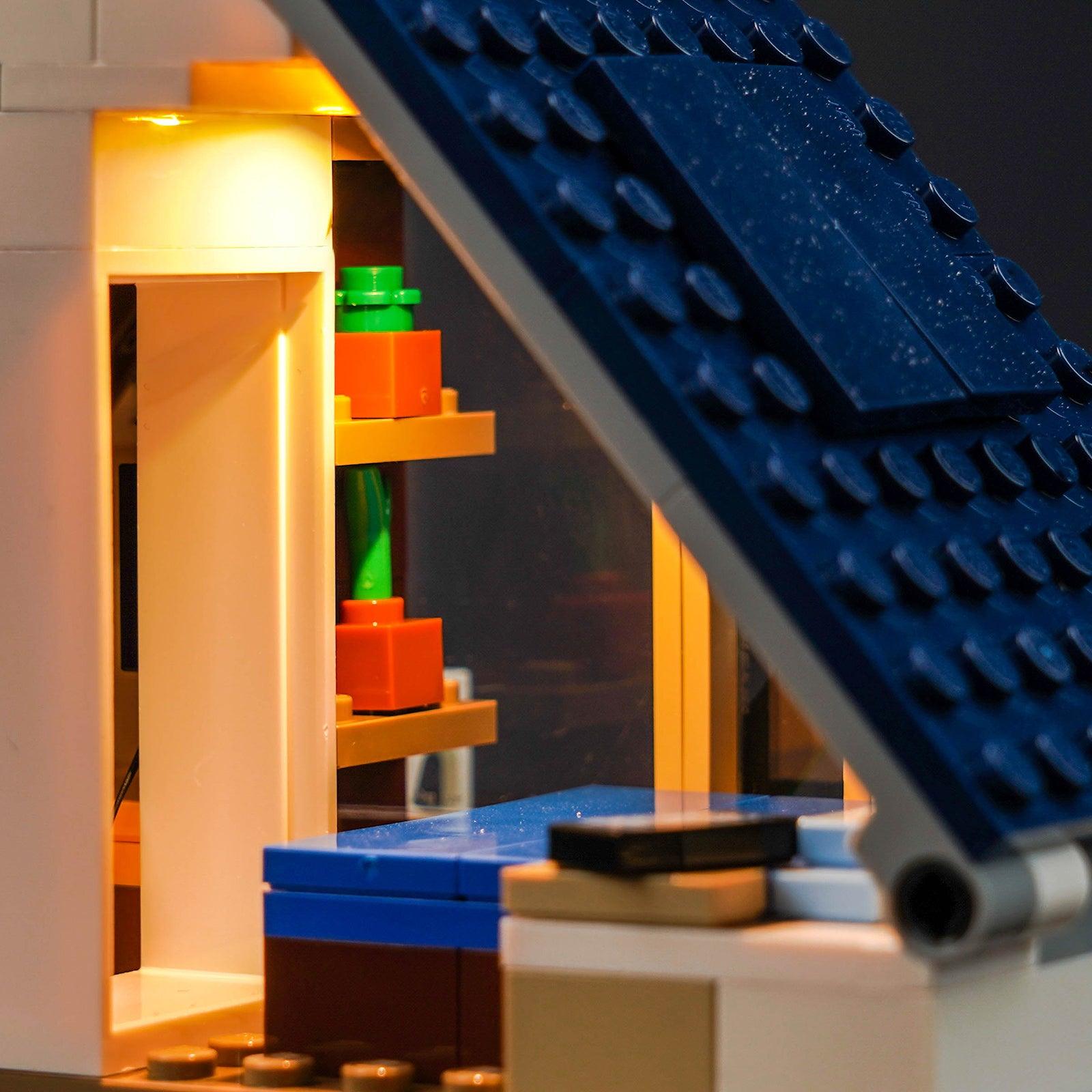 LEGO City Series Family House & Electric Car Light Kit - DIY Lighting Set for LEGO 60398 Building Blocks - Enhance Your LEGO Models with Warm Home Lighting for Display & Play